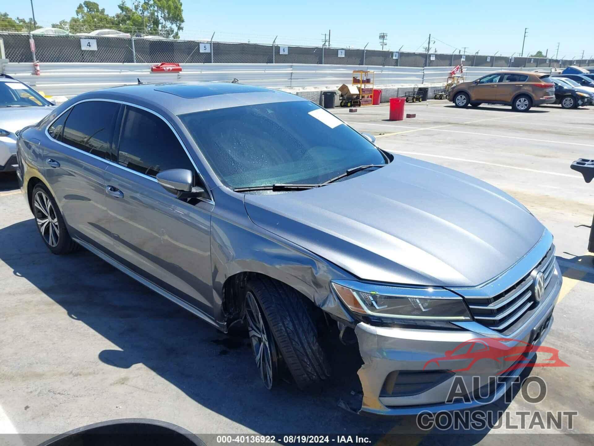 VOLKSWAGEN PASSAT 2021 - 1VWSA7A38MC001602