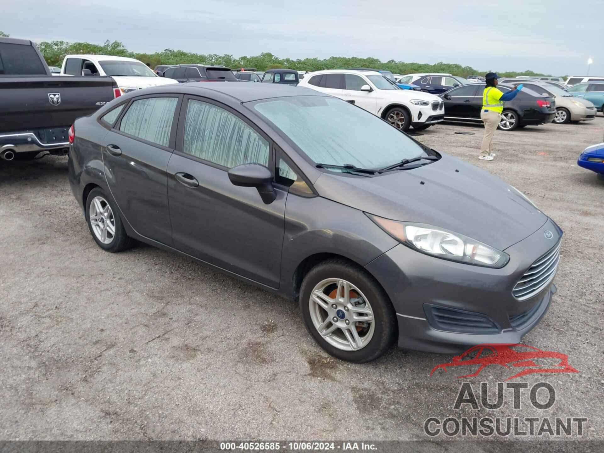 FORD FIESTA 2018 - 3FADP4BJ2JM108604