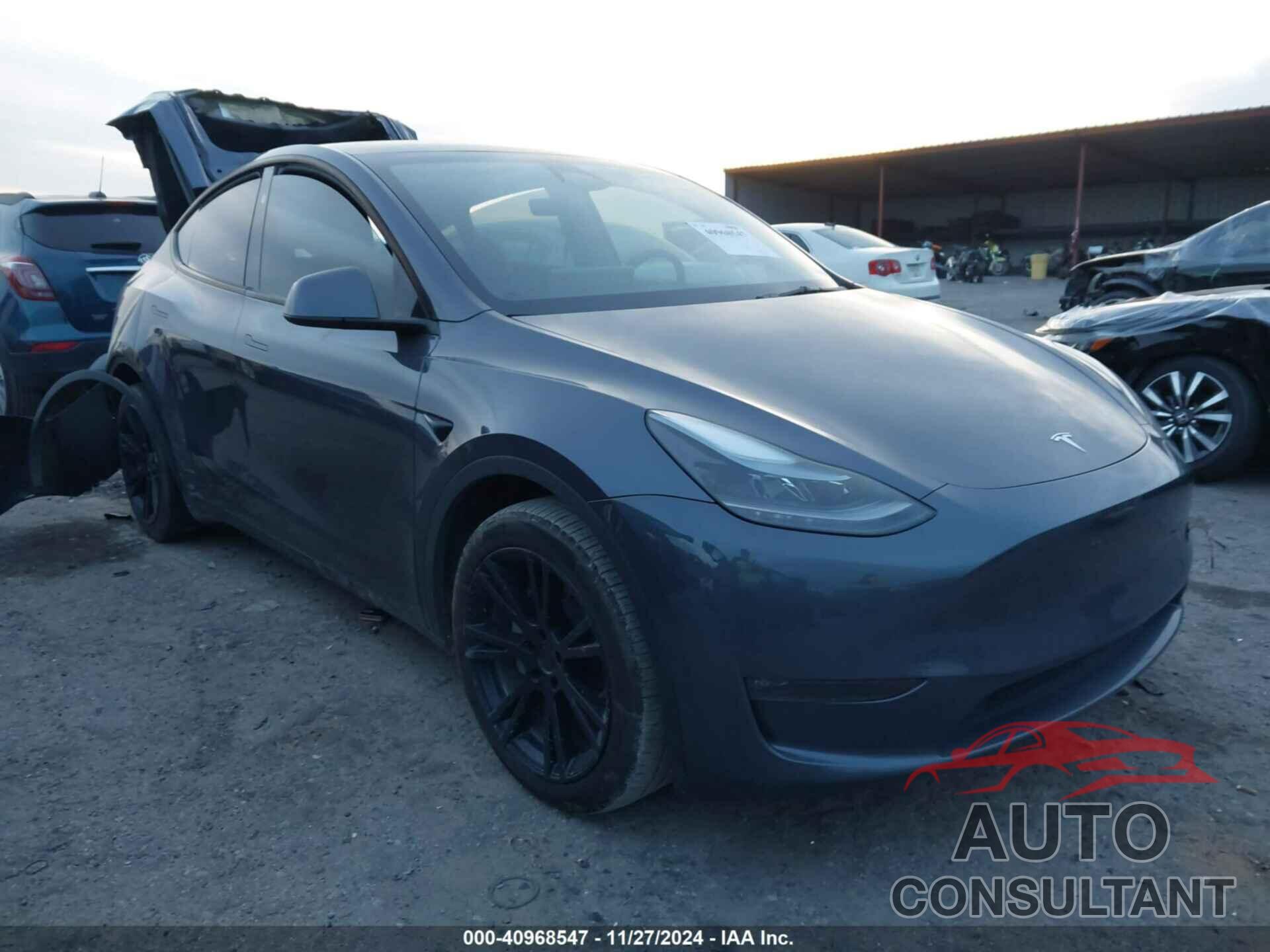 TESLA MODEL Y 2023 - 7SAYGDEE0PA169585