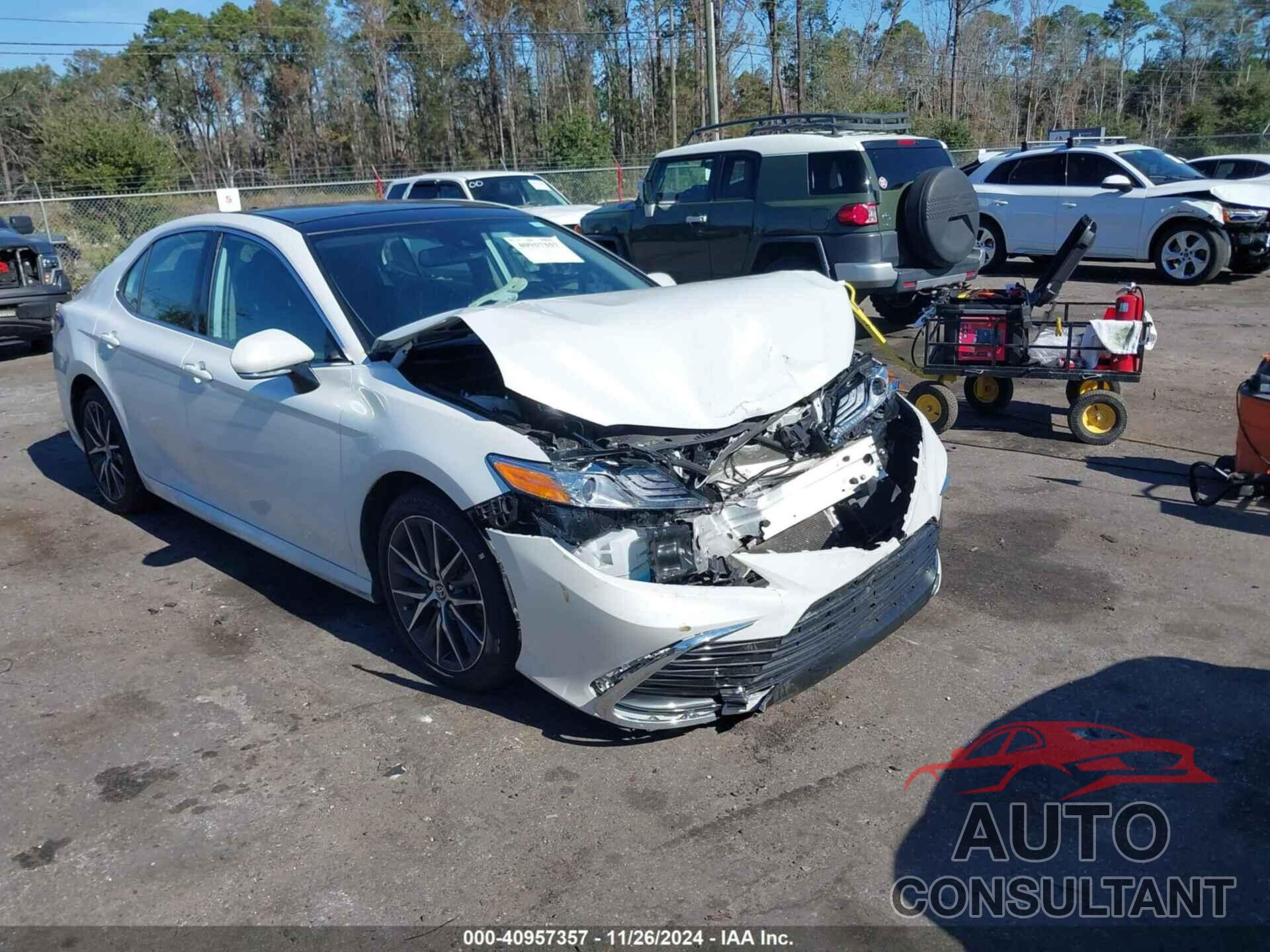 TOYOTA CAMRY 2024 - 4T1F11AK5RU190442