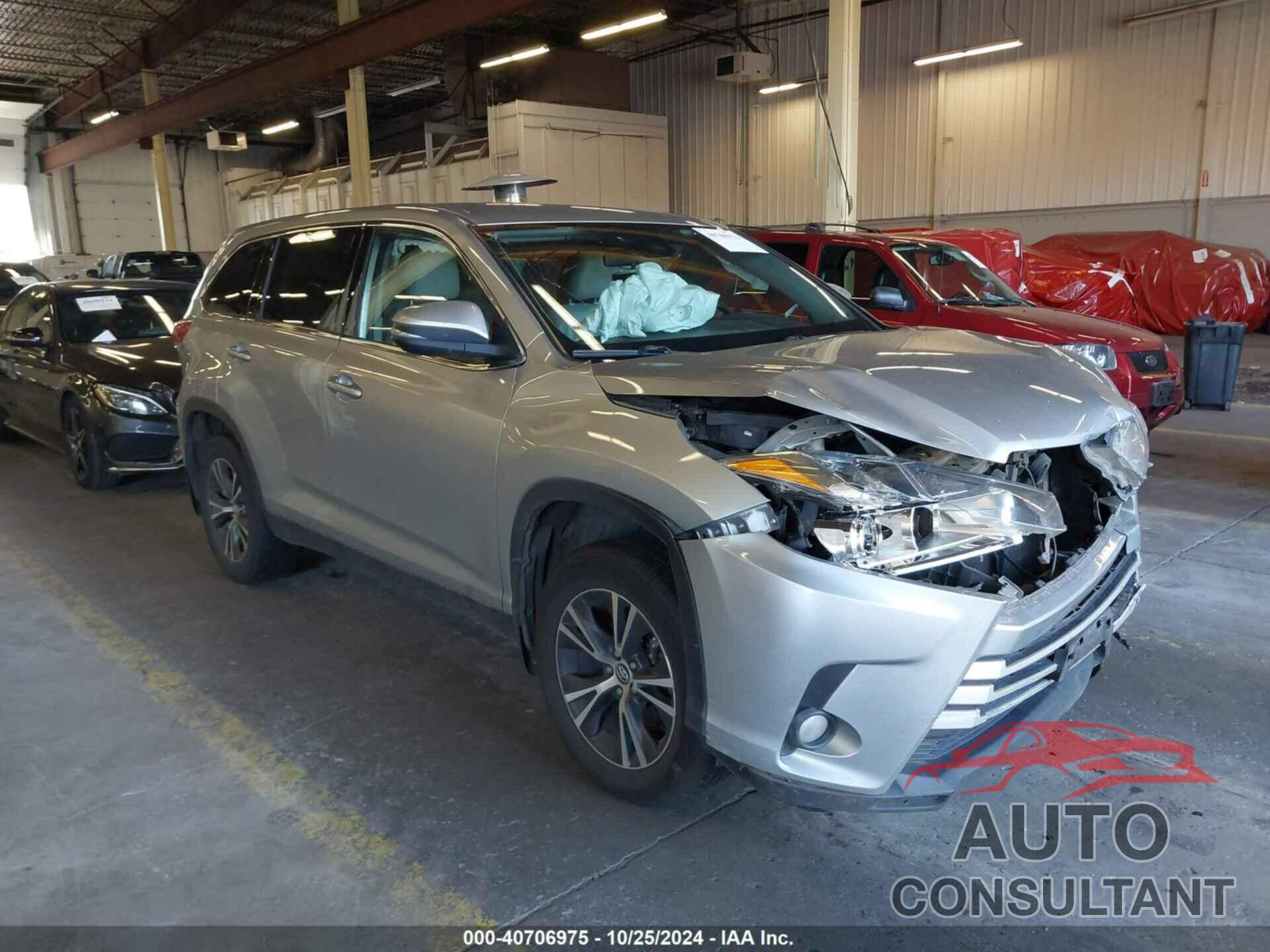 TOYOTA HIGHLANDER 2019 - 5TDBZRFH2KS717533