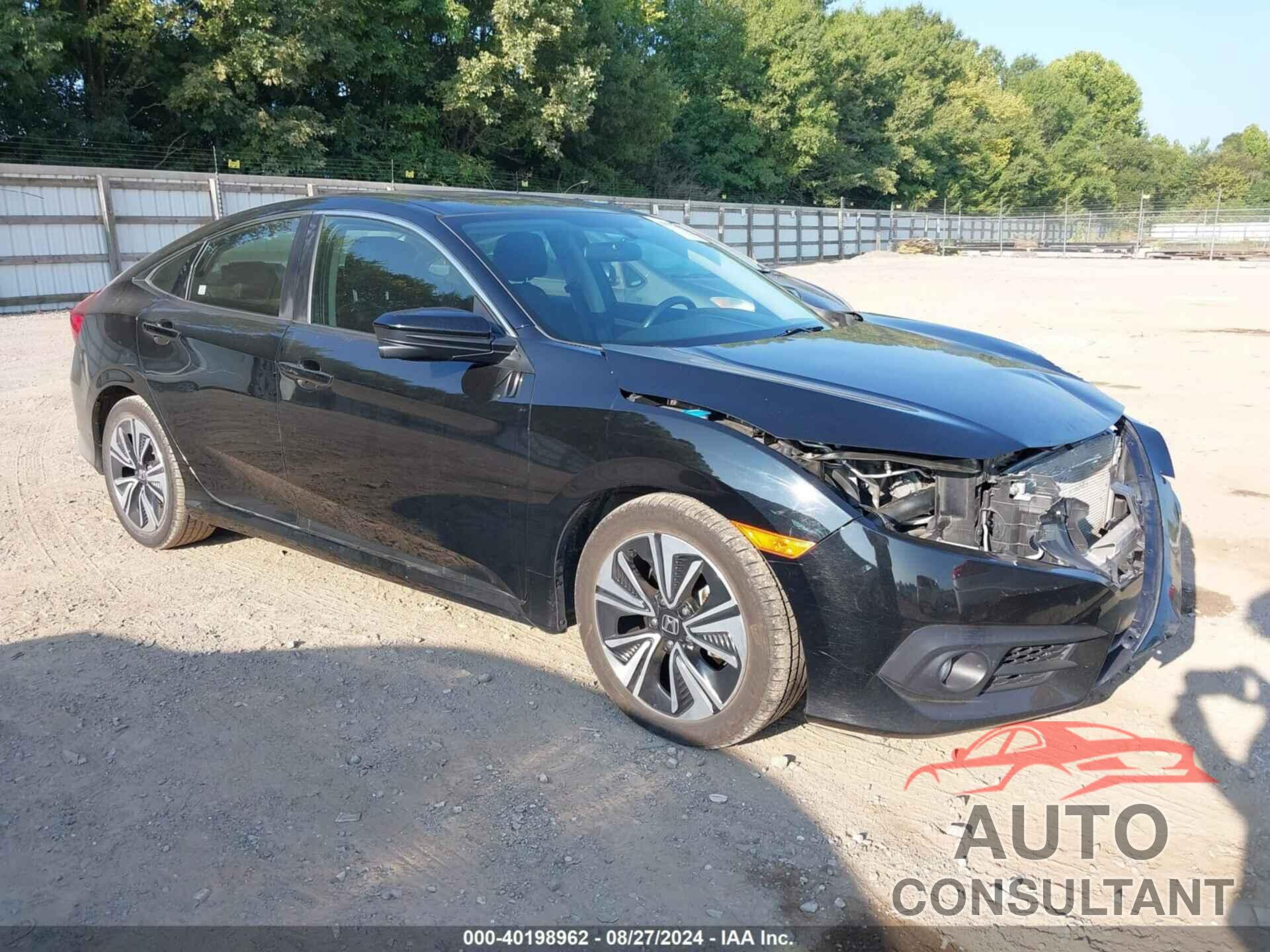 HONDA CIVIC 2018 - JHMFC1F38JX011618