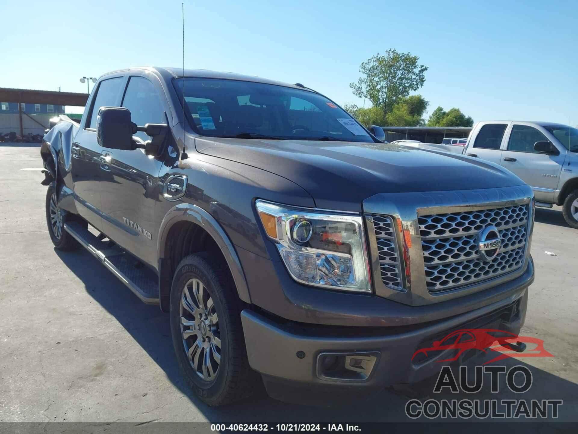 NISSAN TITAN XD 2018 - 1N6AA1F41JN530027