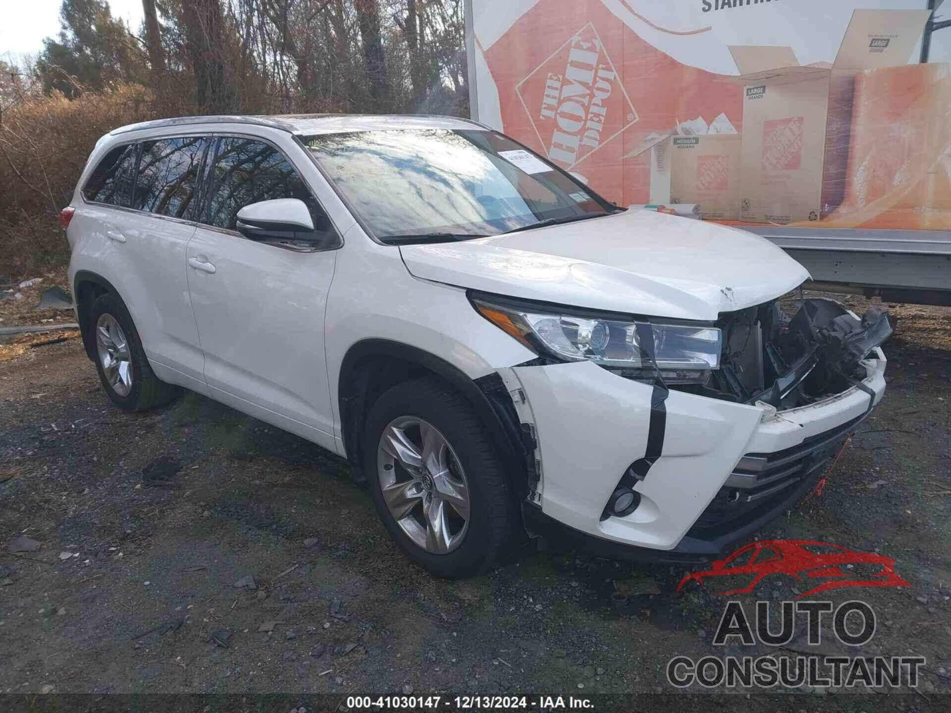 TOYOTA HIGHLANDER 2018 - 5TDDZRFH9JS849339