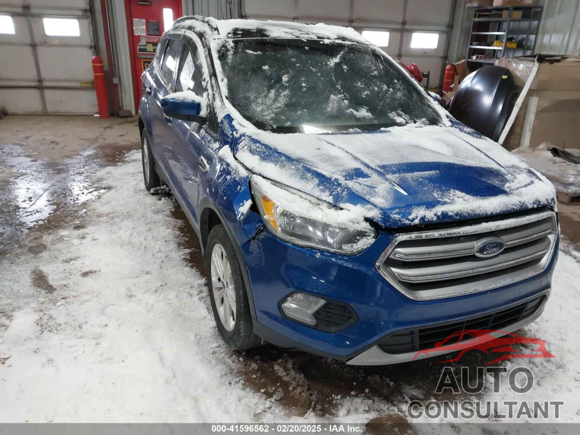 FORD ESCAPE 2017 - 1FMCU9GD0HUD61453