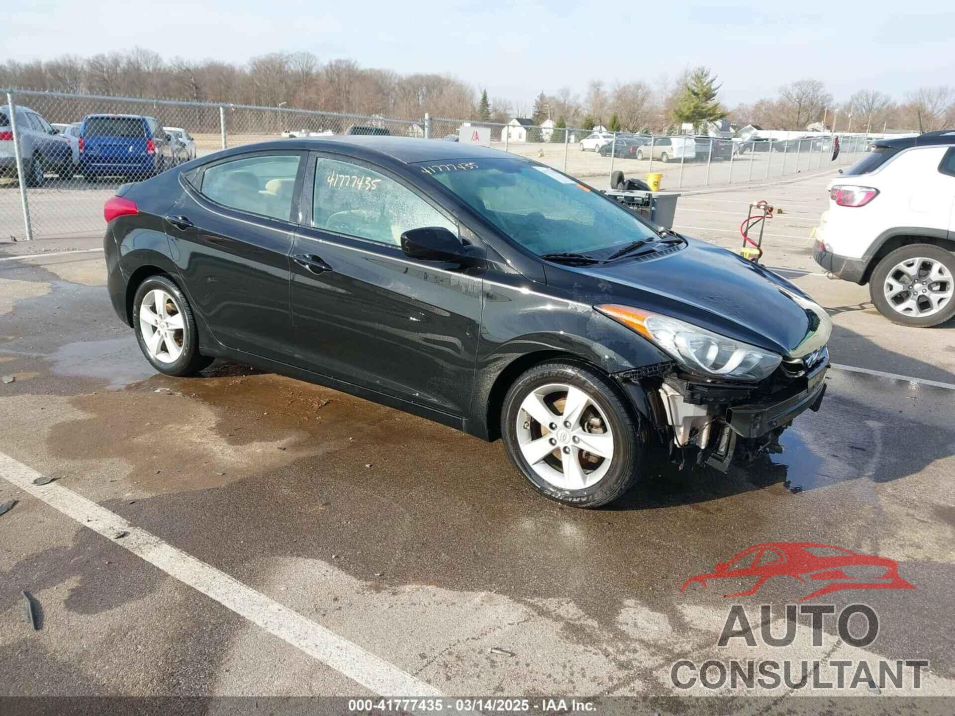 HYUNDAI ELANTRA 2013 - 5NPDH4AE5DH434290