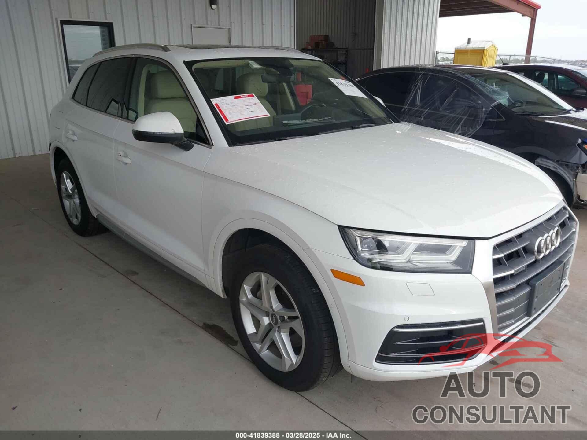 AUDI Q5 2018 - WA1BNAFY4J2034388