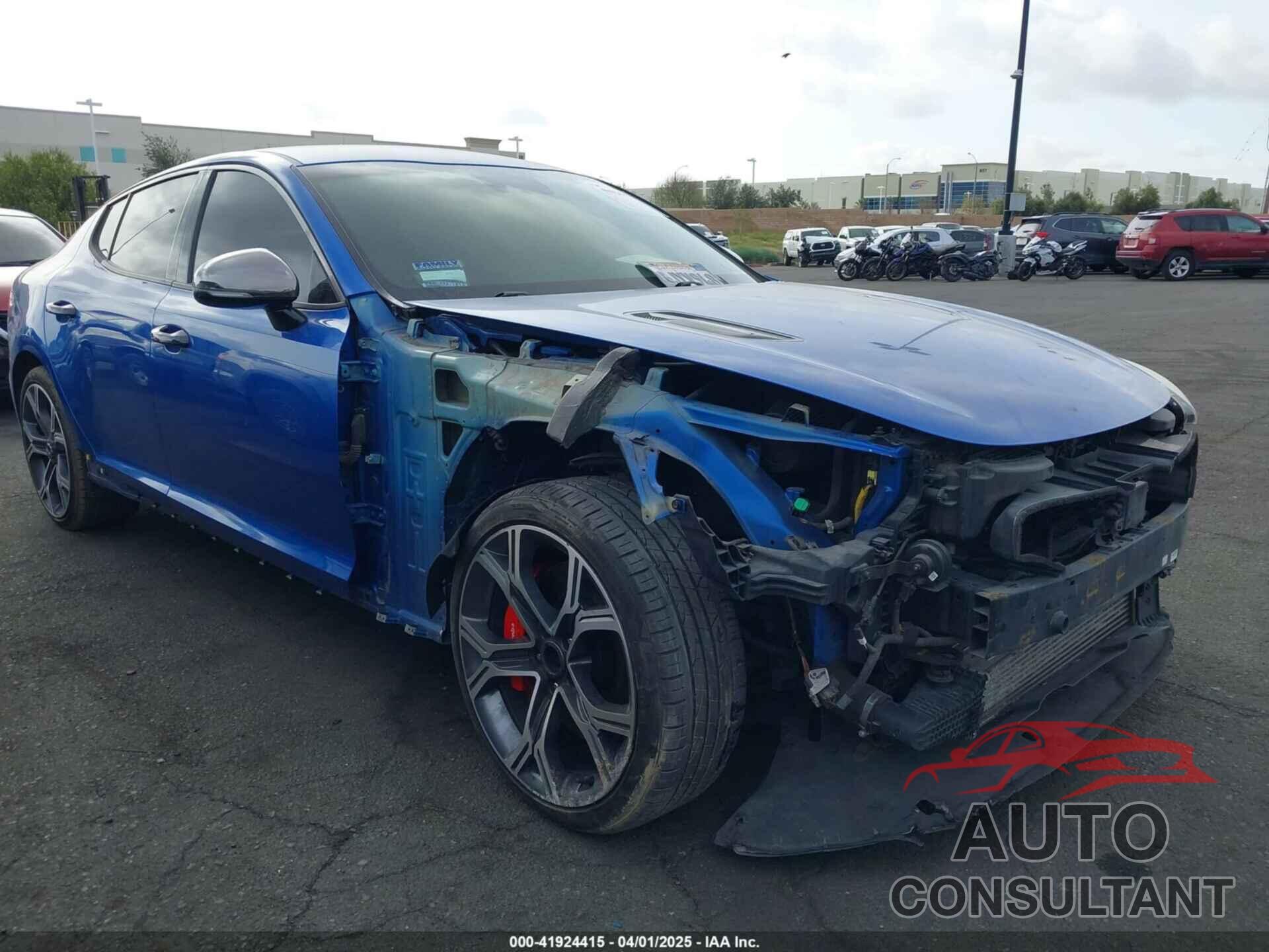 KIA STINGER 2018 - KNAE35LC5J6010230