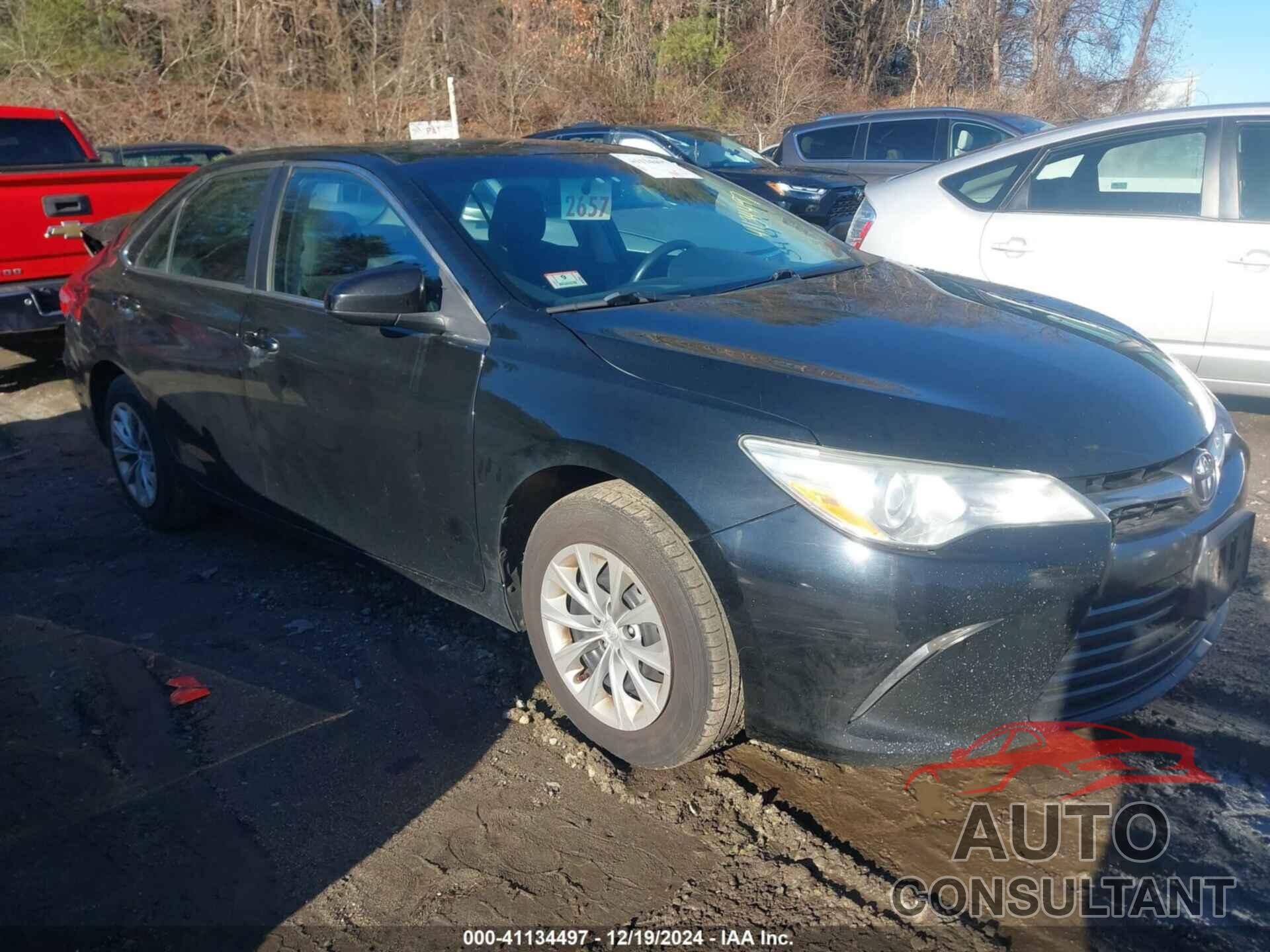 TOYOTA CAMRY 2016 - 4T4BF1FKXGR550879