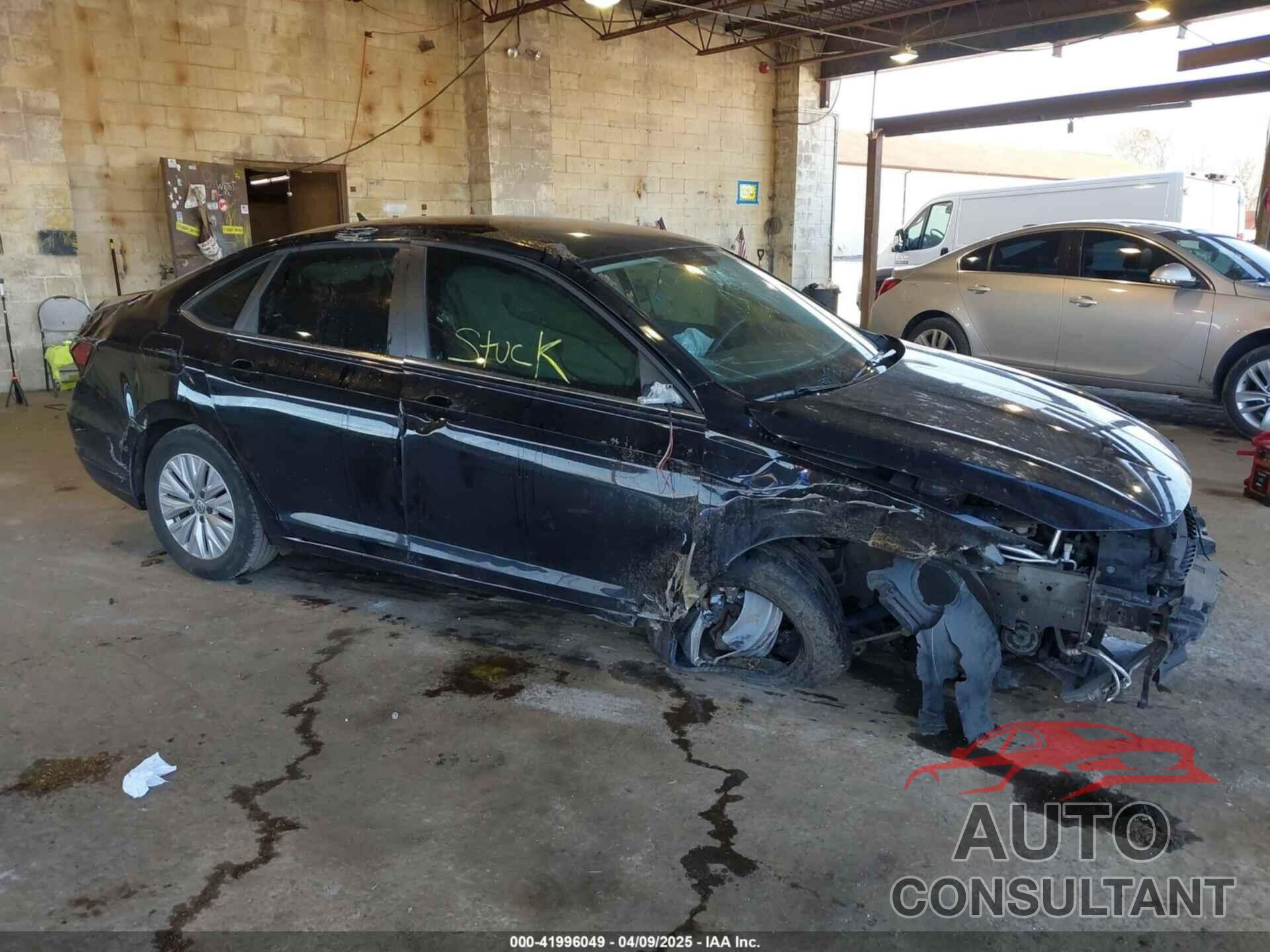 VOLKSWAGEN JETTA 2019 - 3VWN57BU6KM097833