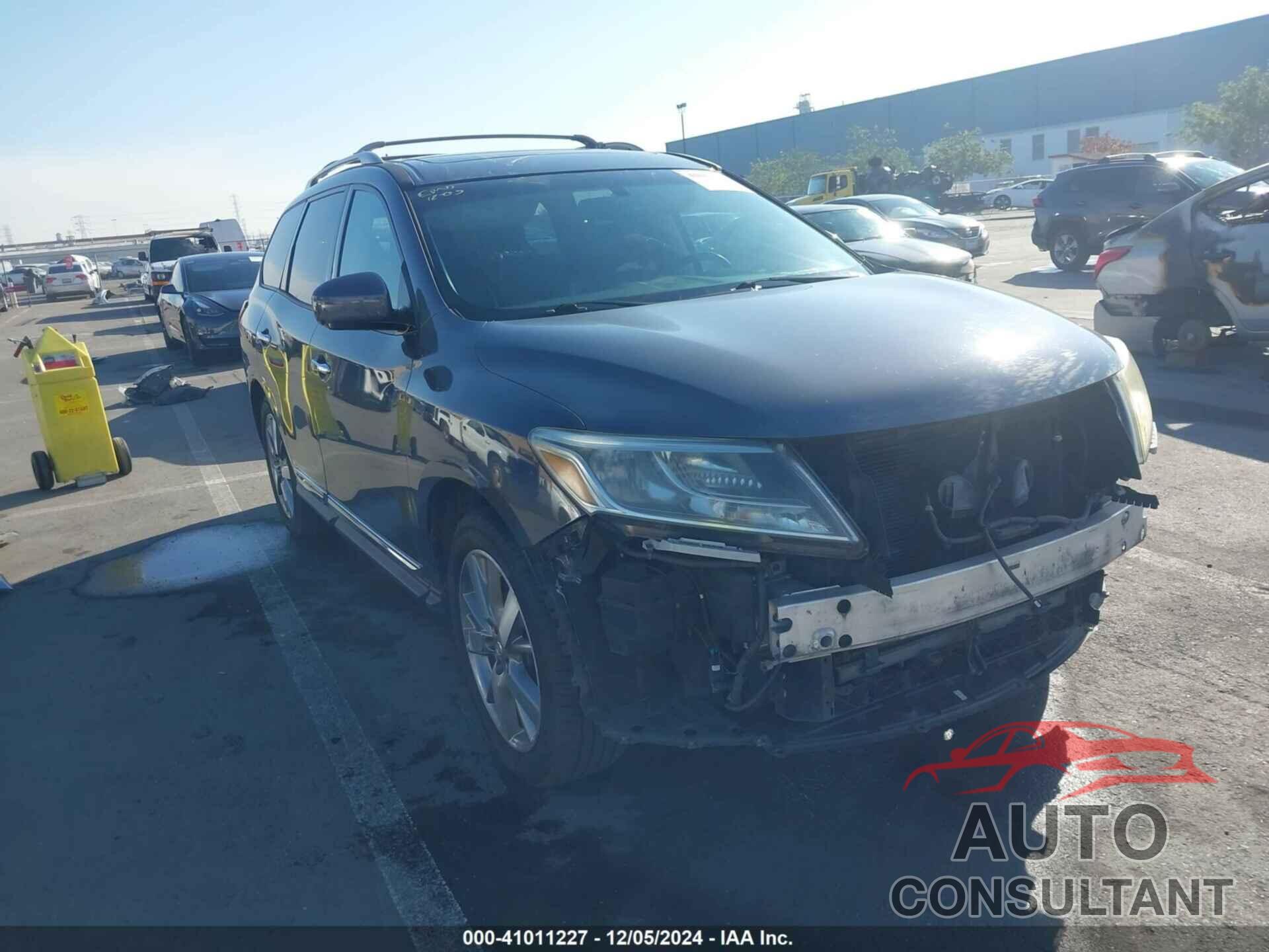 NISSAN PATHFINDER 2013 - 5N1AR2MN4DC619082