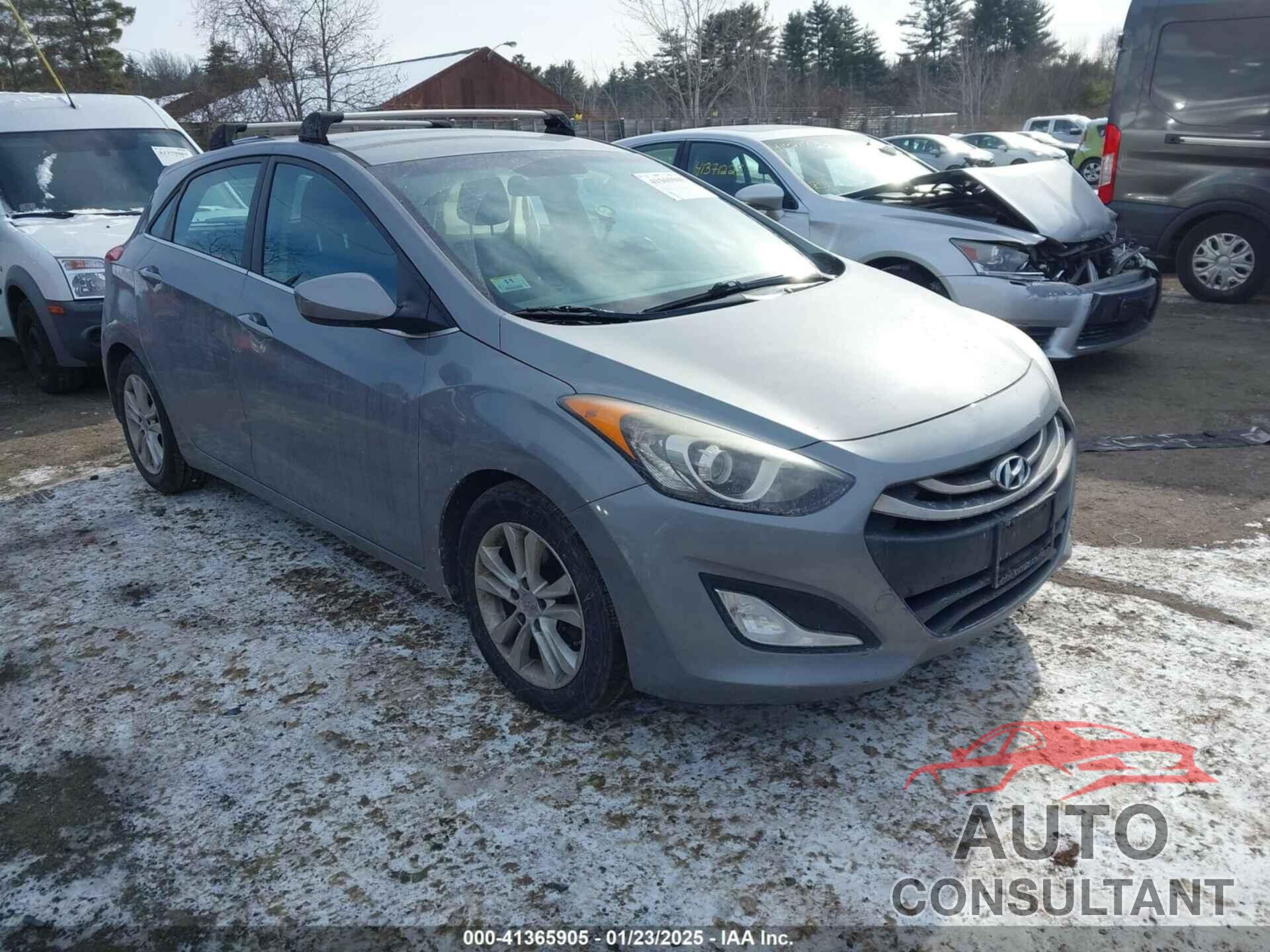 HYUNDAI ELANTRA GT 2014 - KMHD35LH2EU229699