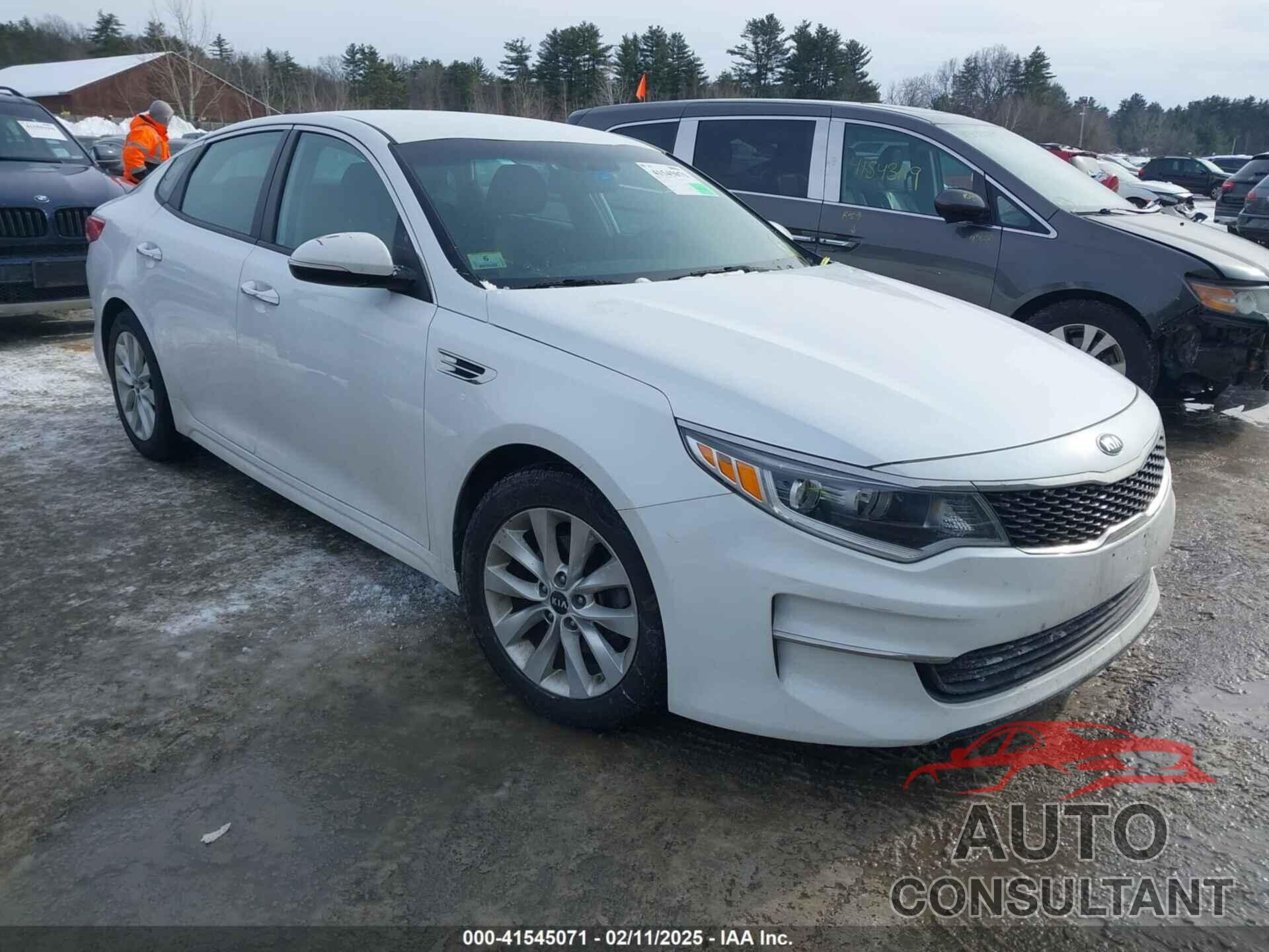 KIA OPTIMA 2016 - 5XXGT4L32GG071860