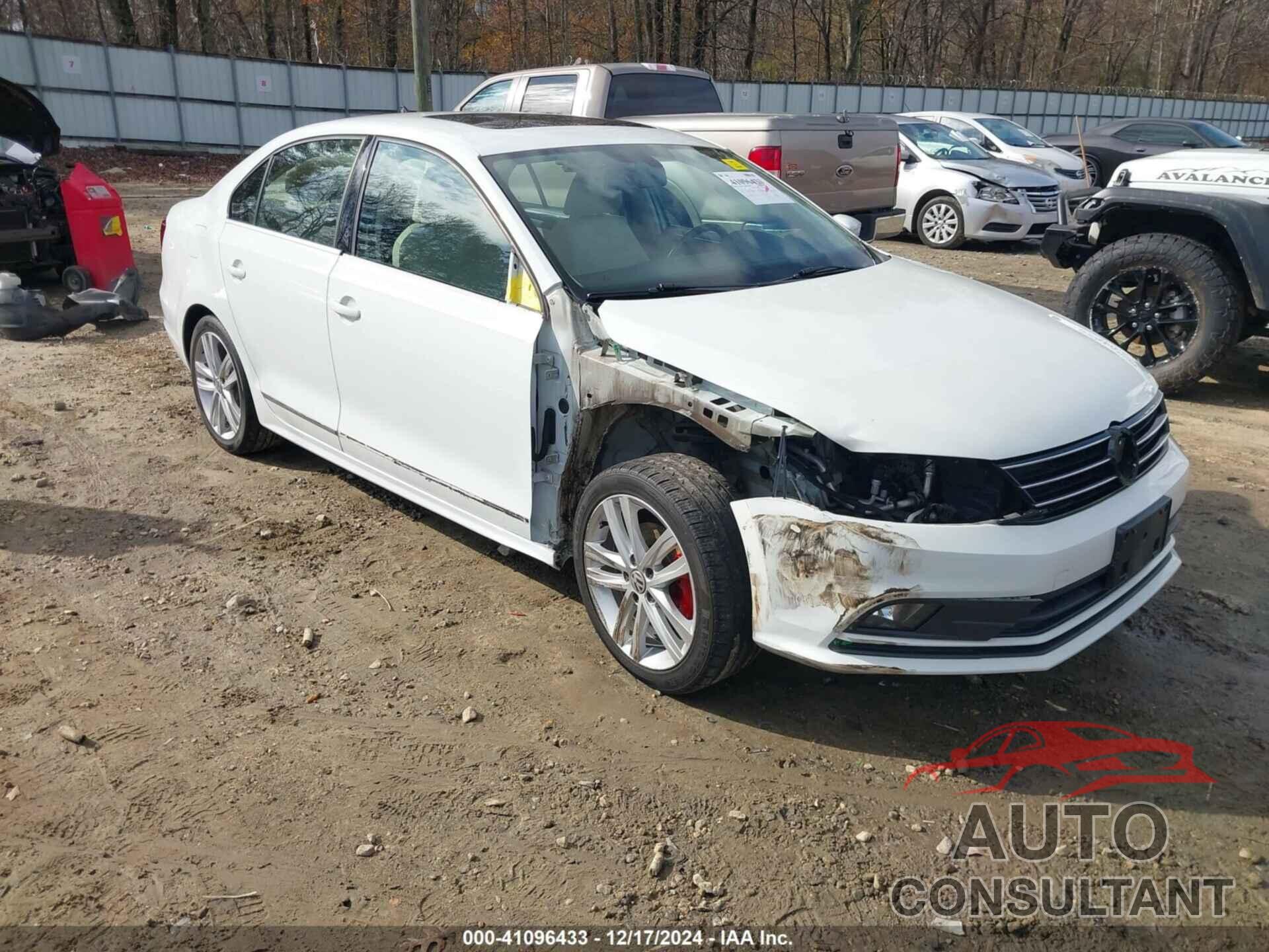 VOLKSWAGEN JETTA 2017 - 3VWL17AJ2HM268841