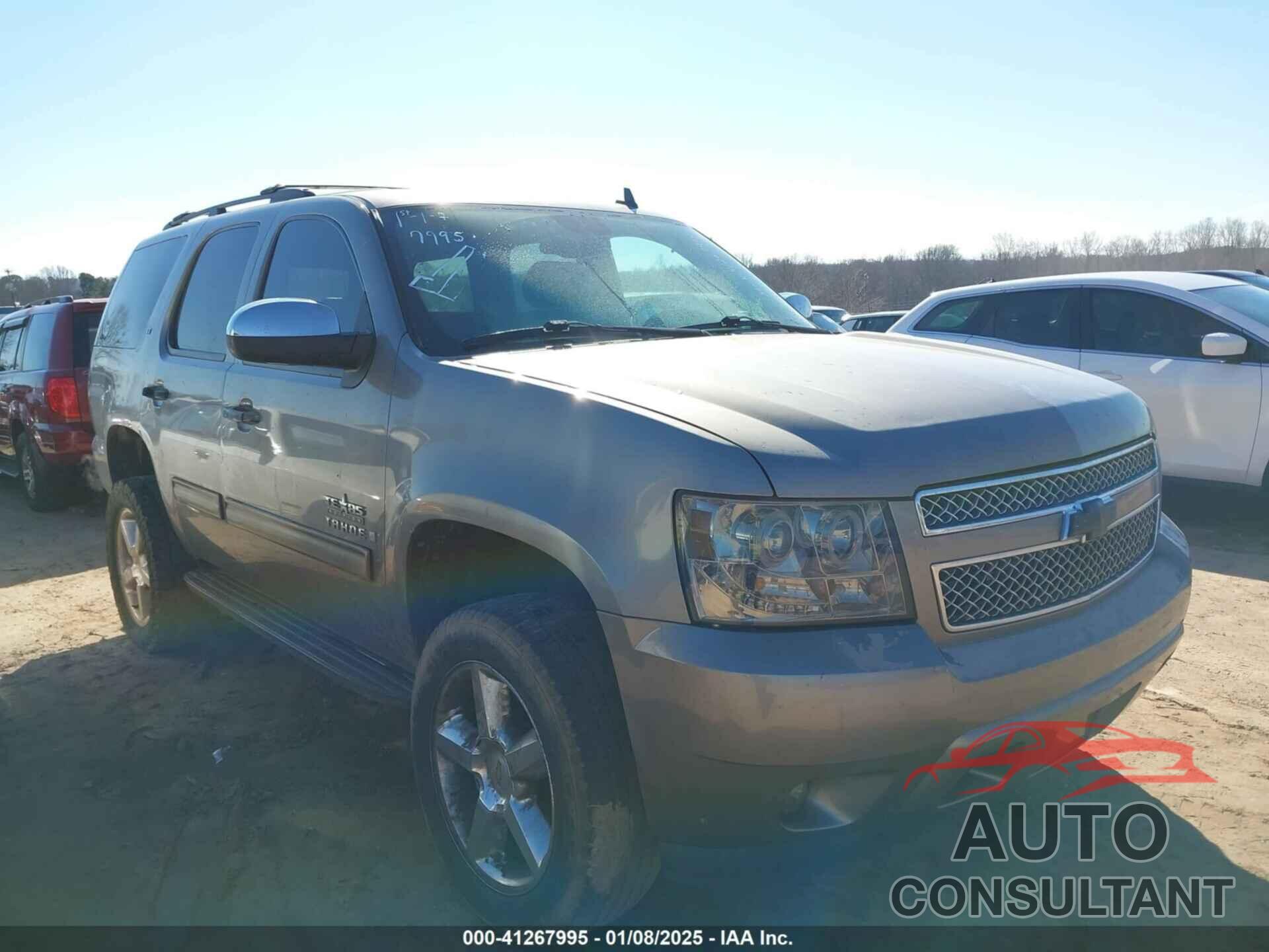 CHEVROLET TAHOE 2009 - 1GNFC23009R289647