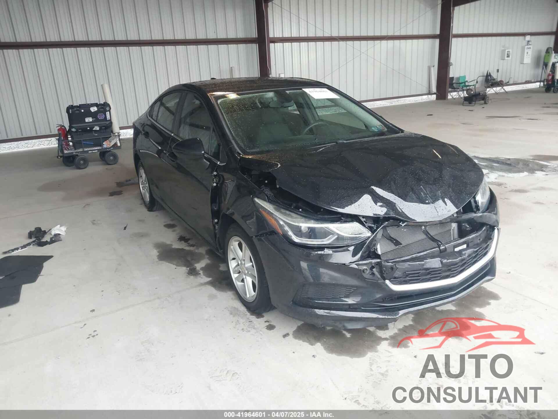 CHEVROLET CRUZE 2018 - 1G1BE5SM2J7104448