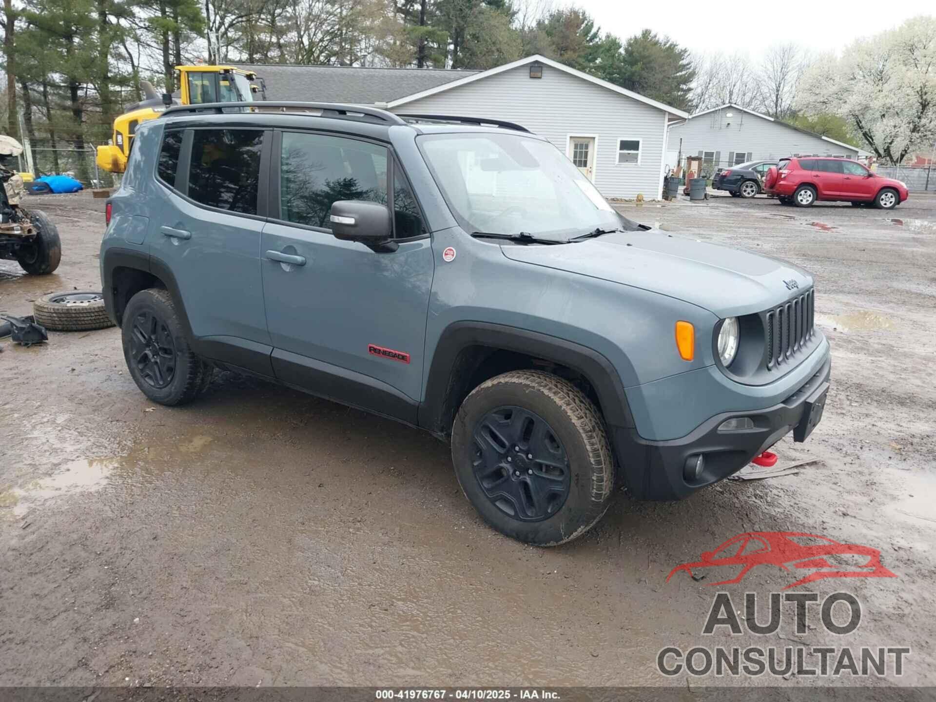 JEEP RENEGADE 2018 - ZACCJBCB4JPH63797