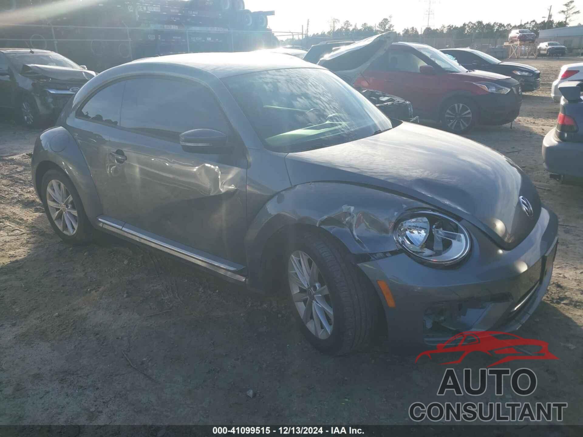 VOLKSWAGEN BEETLE 2017 - 3VWJ17AT5HM615698