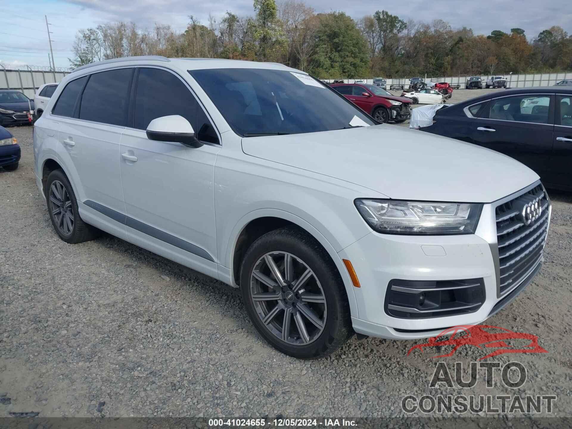 AUDI Q7 2018 - WA1LAAF79JD009918