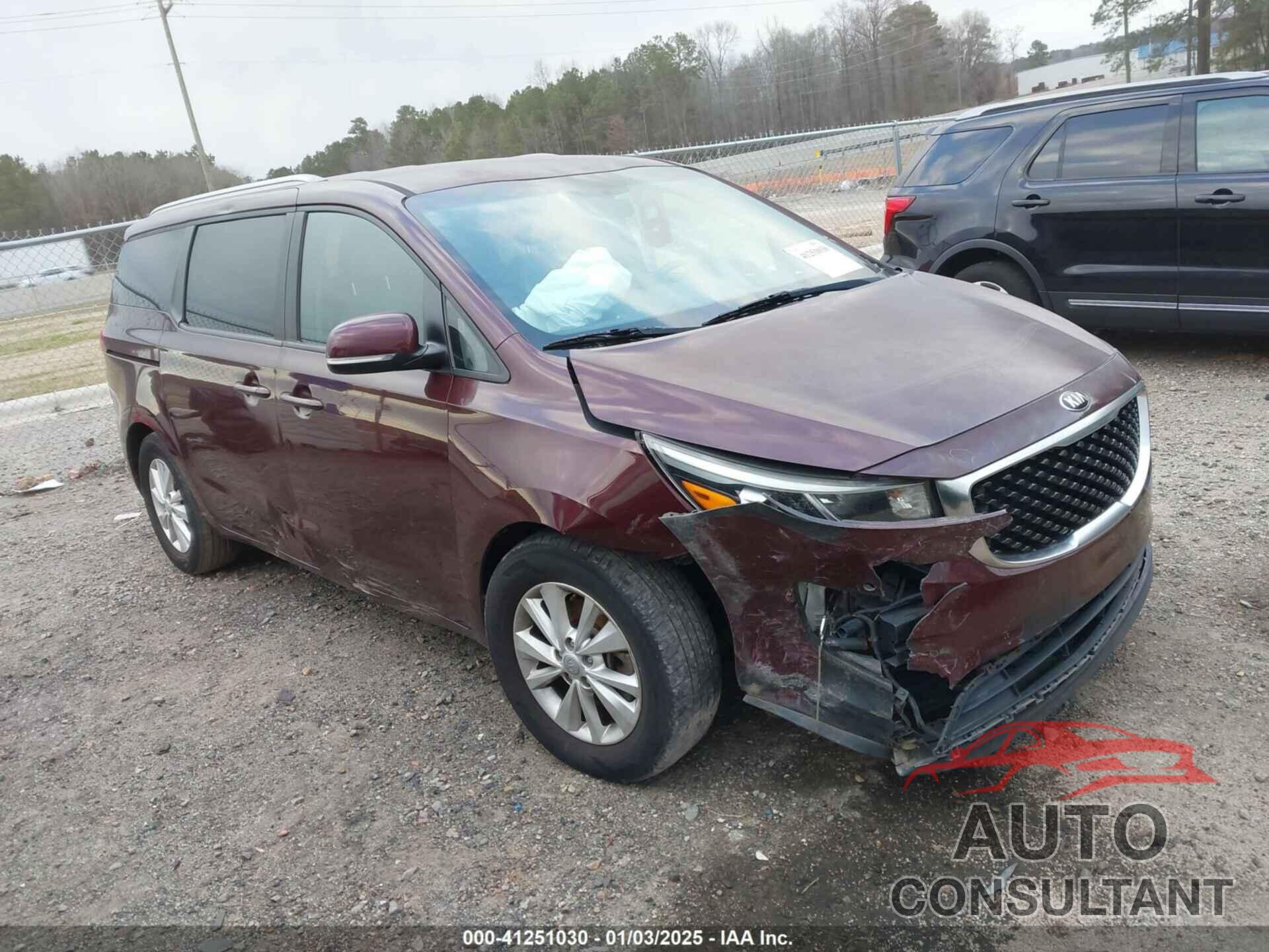 KIA SEDONA 2017 - KNDMB5C16H6238361