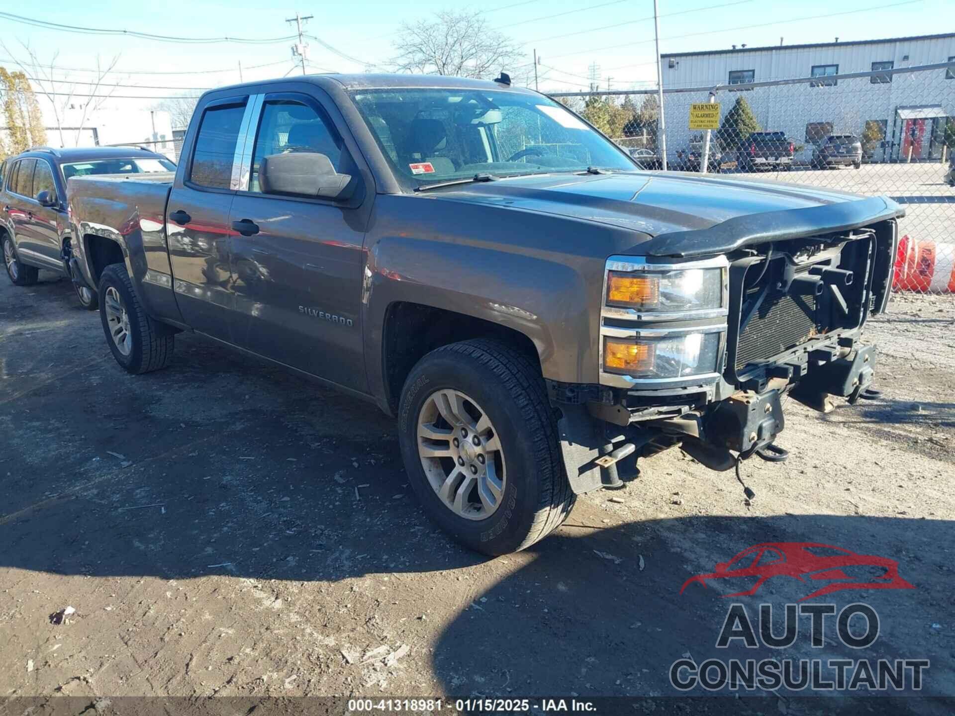 CHEVROLET SILVERADO 1500 2014 - 1GCVKREC9EZ300548