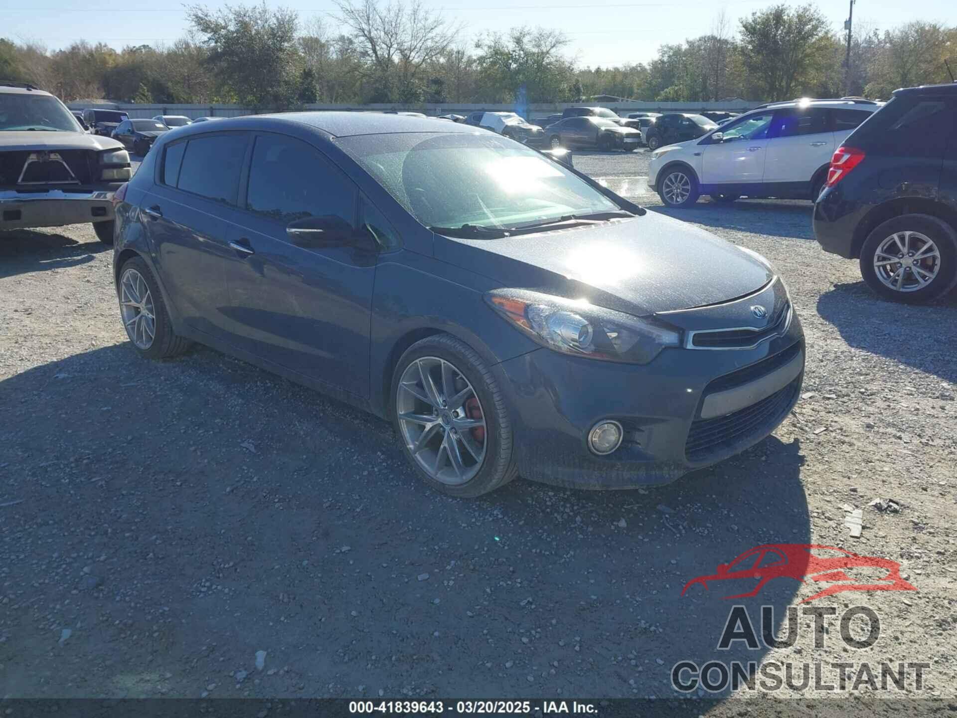 KIA FORTE 2016 - KNAFZ5A3XG5546255