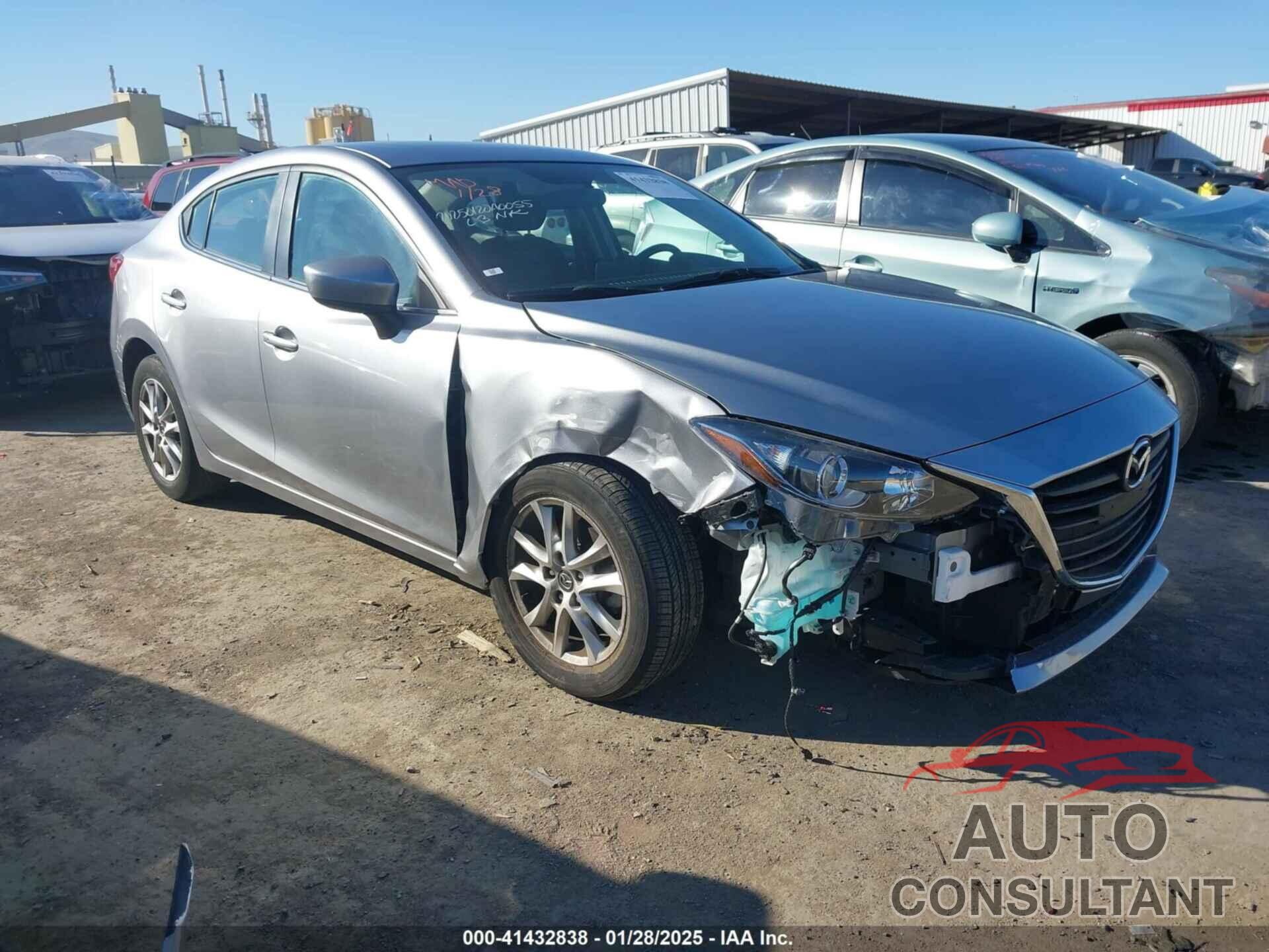 MAZDA MAZDA3 2015 - JM1BM1V79F1250638