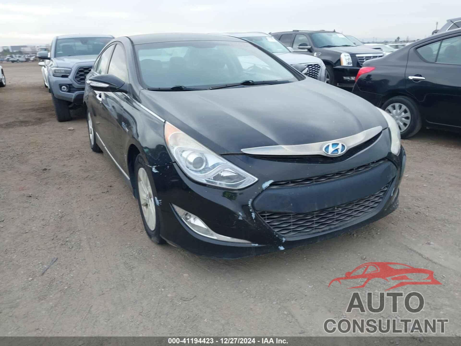 HYUNDAI SONATA HYBRID 2015 - KMHEC4A4XFA131330