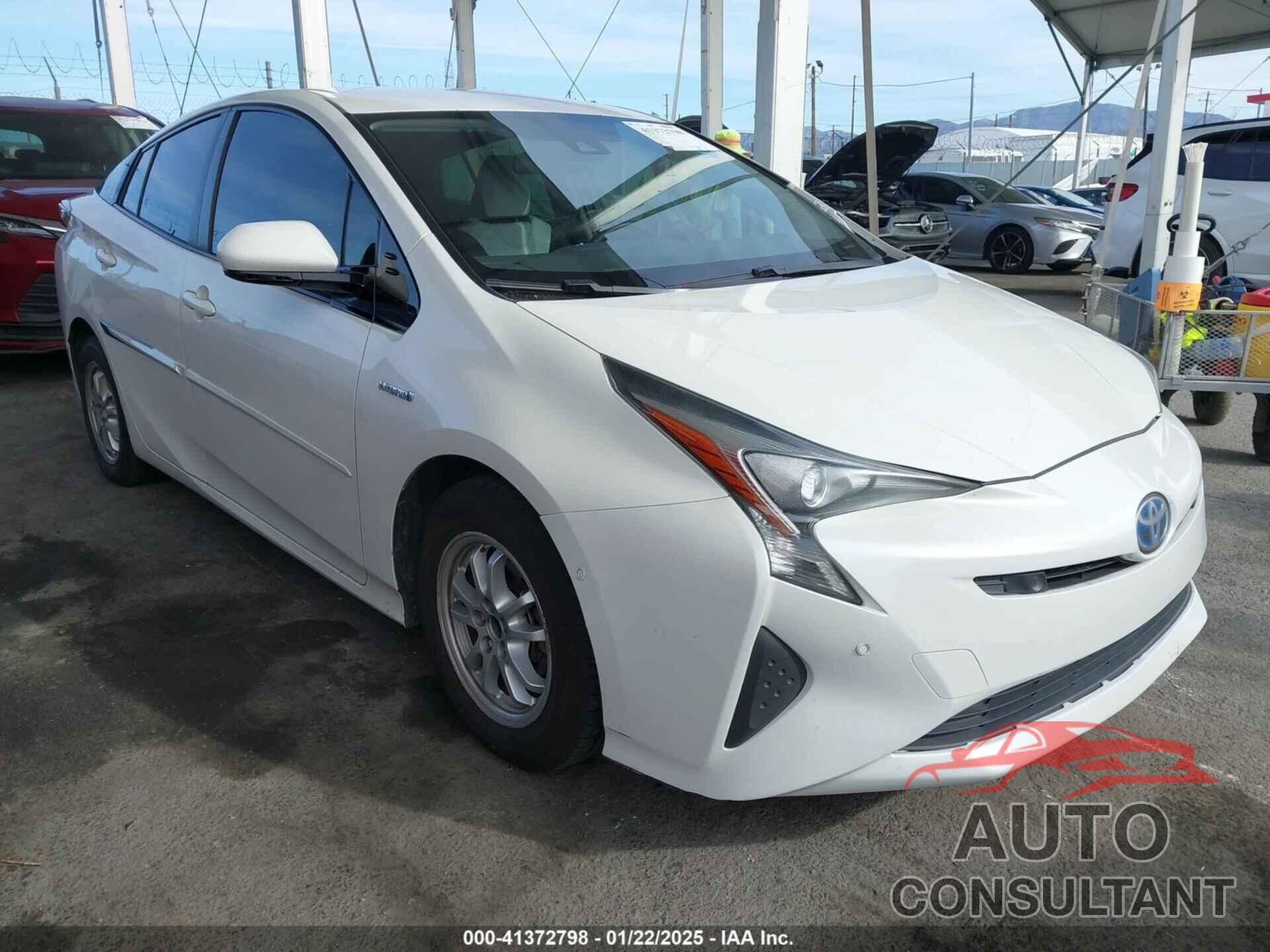 TOYOTA PRIUS 2018 - JTDKARFU7J3054710