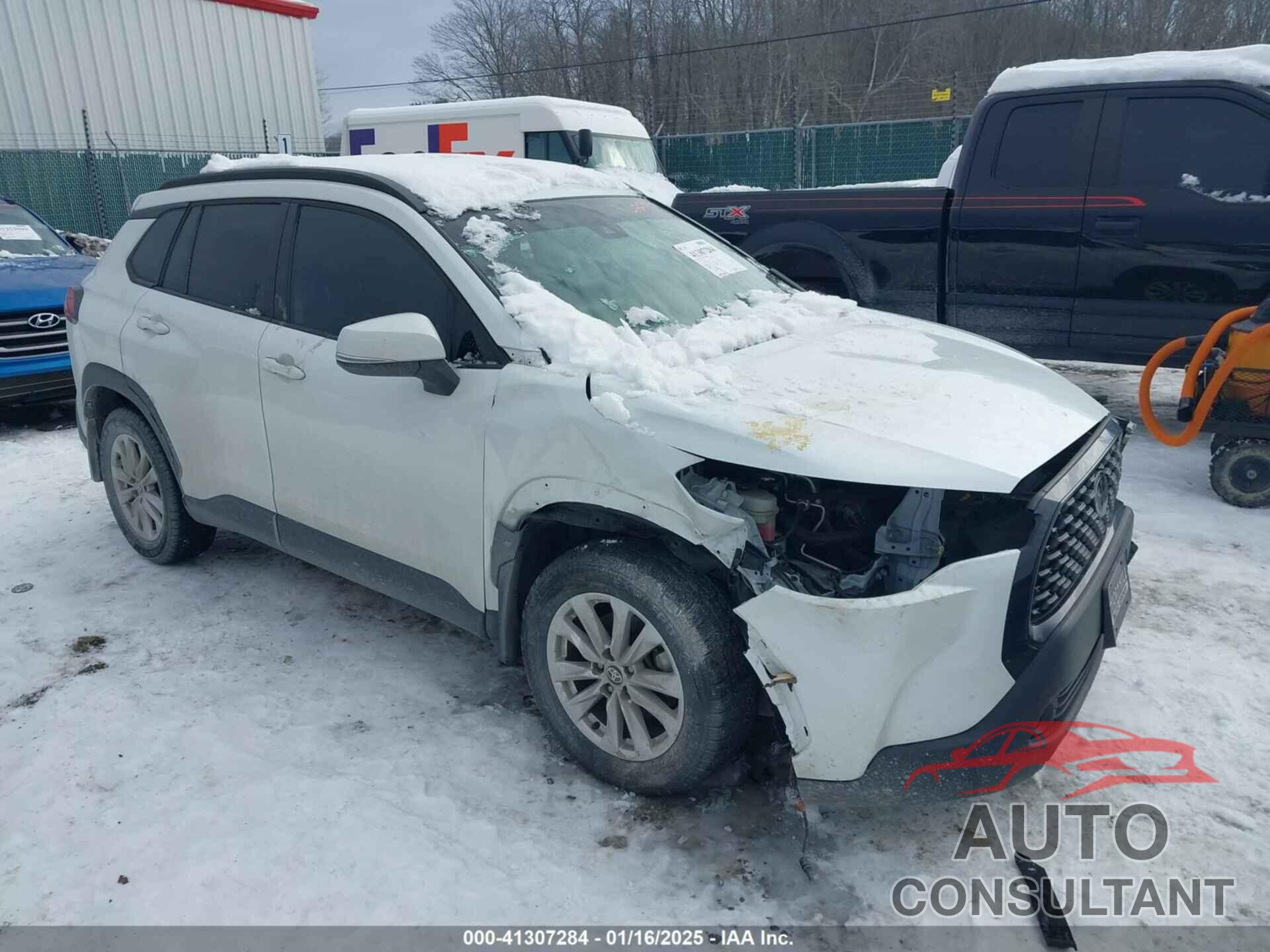 TOYOTA COROLLA CROSS 2022 - 7MUBAABG5NV037707