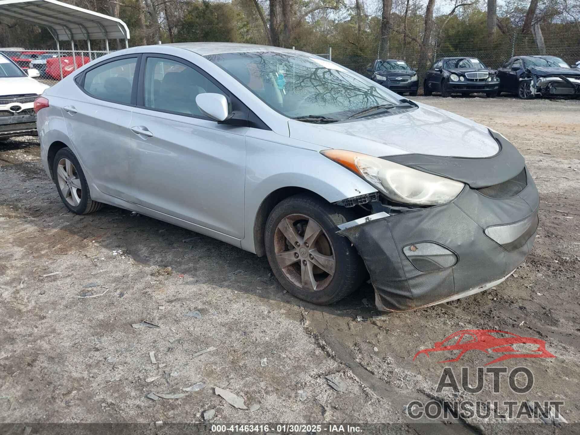 HYUNDAI ELANTRA 2011 - KMHDH4AE6BU119755