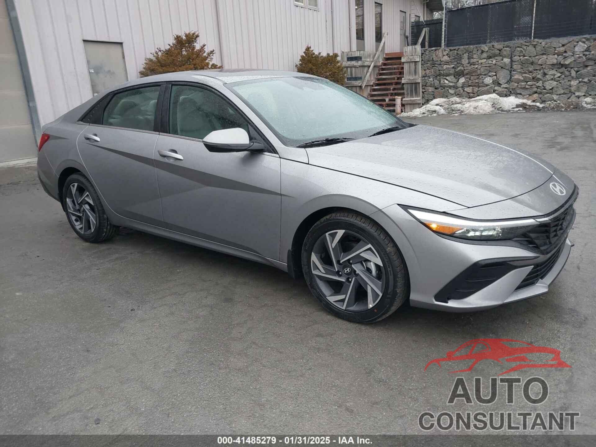 HYUNDAI ELANTRA 2025 - KMHLP4DG4SU863219