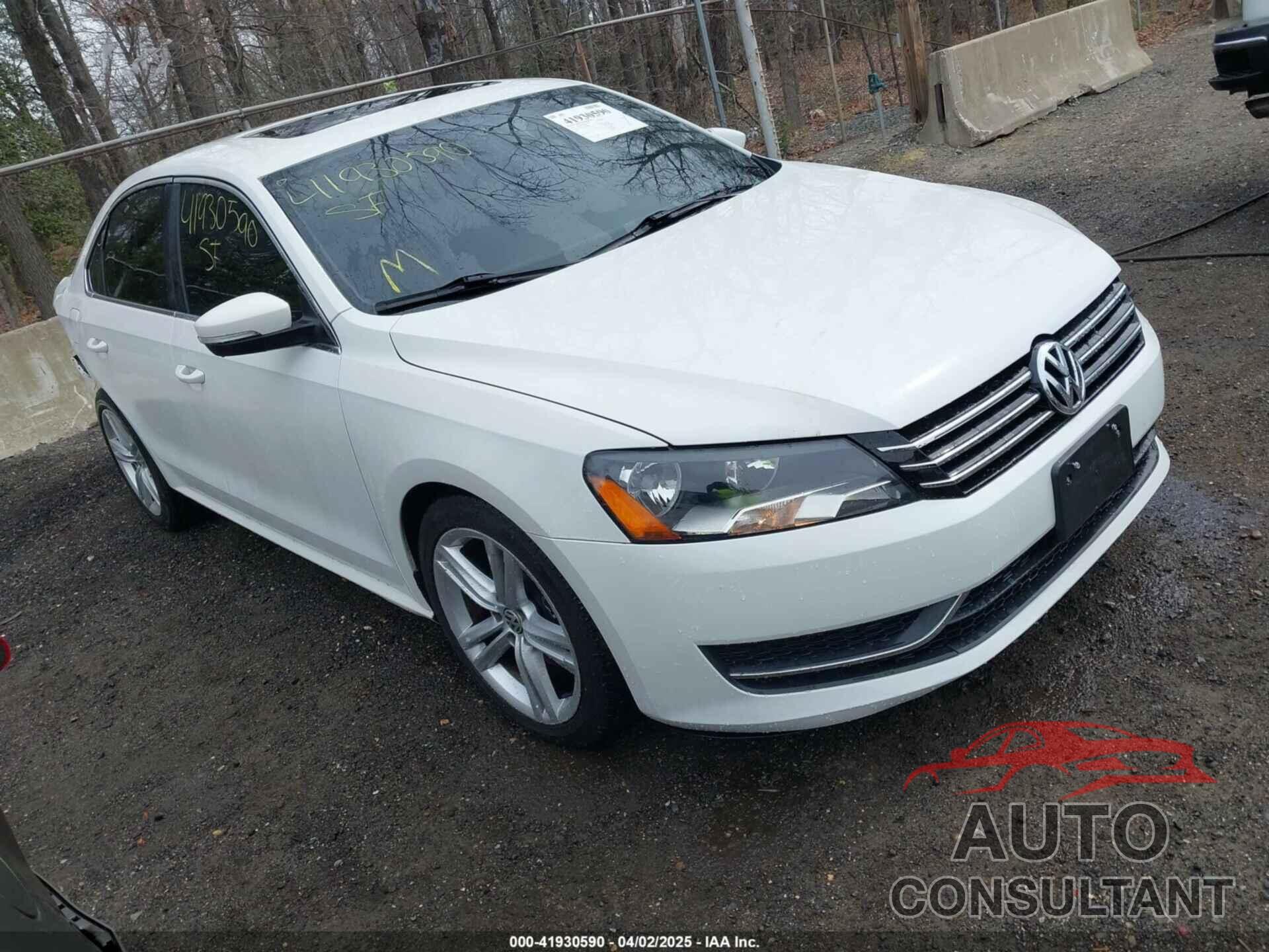 VOLKSWAGEN PASSAT 2014 - 1VWBP7A36EC018365