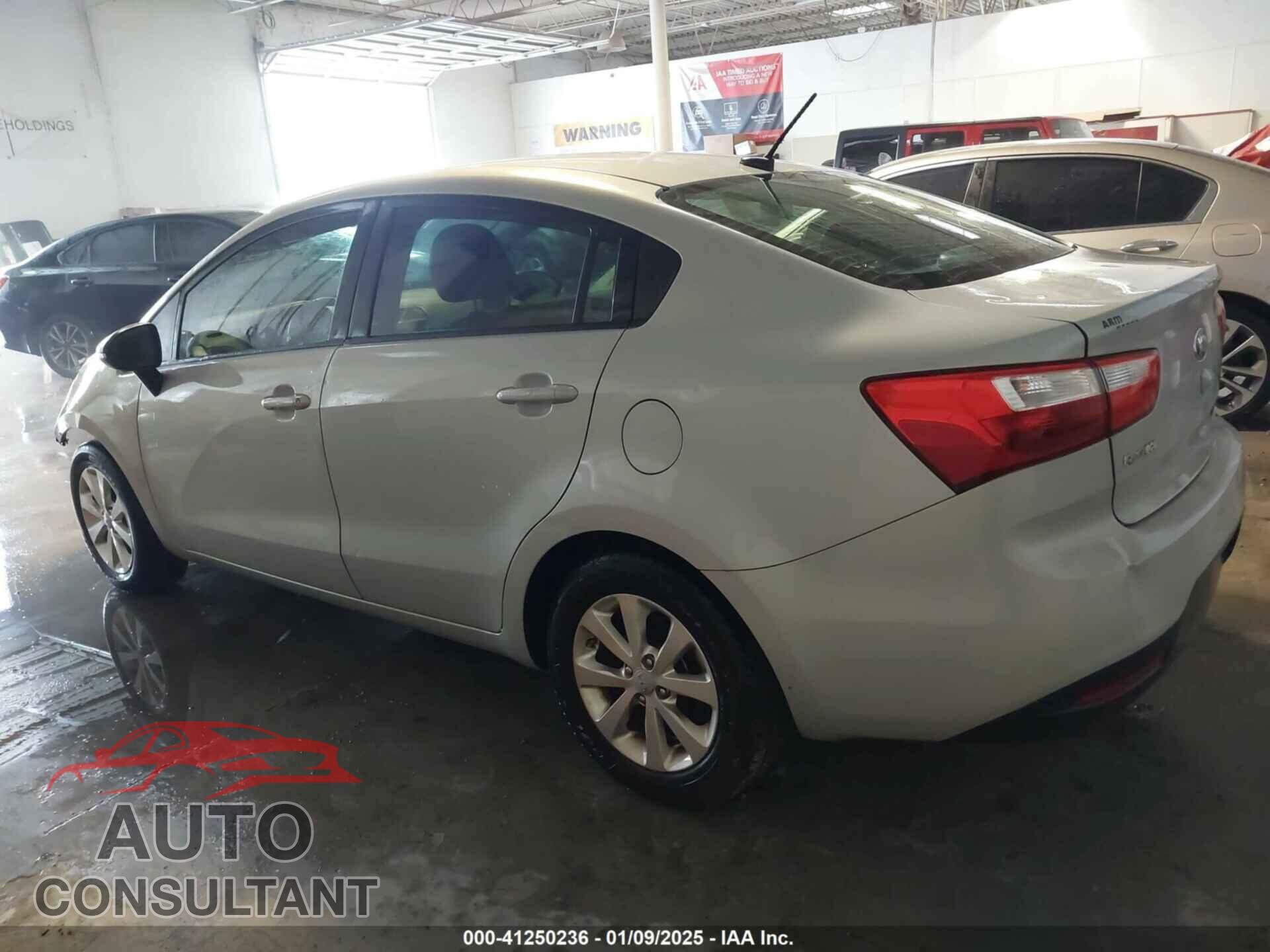 KIA RIO 2014 - KNADN4A35E6337963