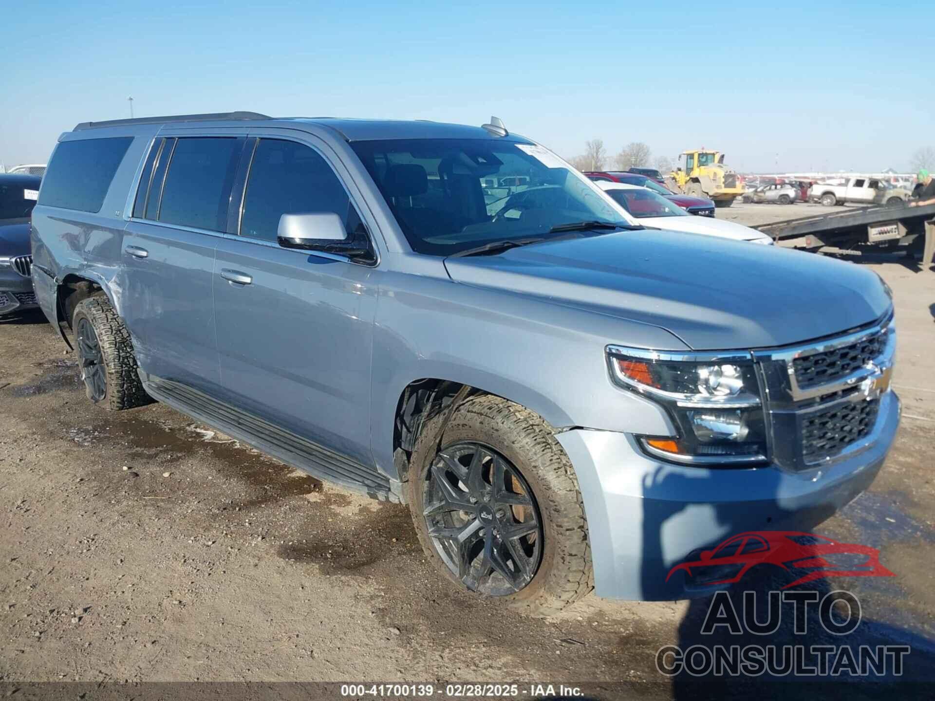 CHEVROLET SUBURBAN 2016 - 1GNSKHKCXGR357403