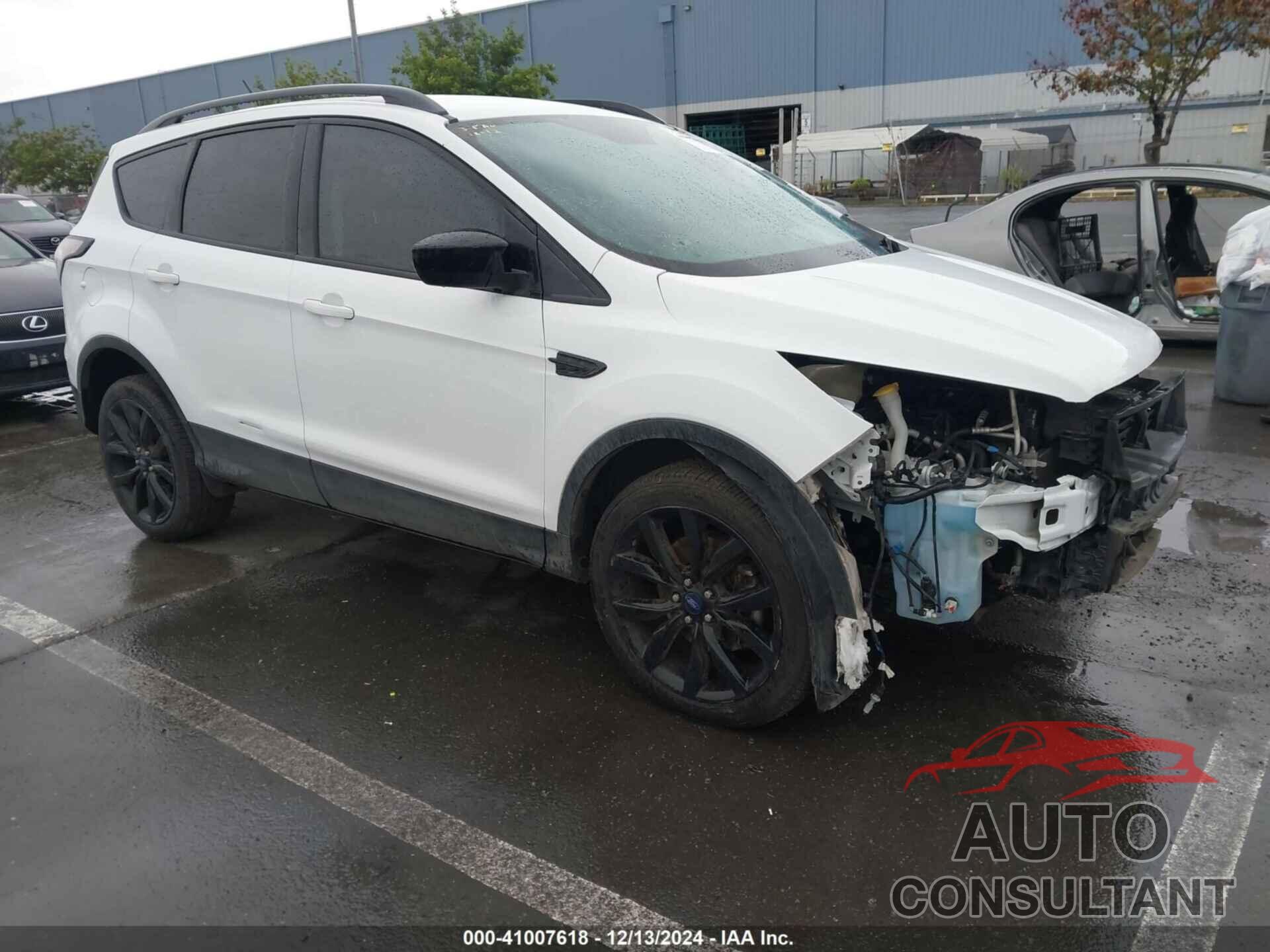 FORD ESCAPE 2018 - 1FMCU9GD8JUB14669