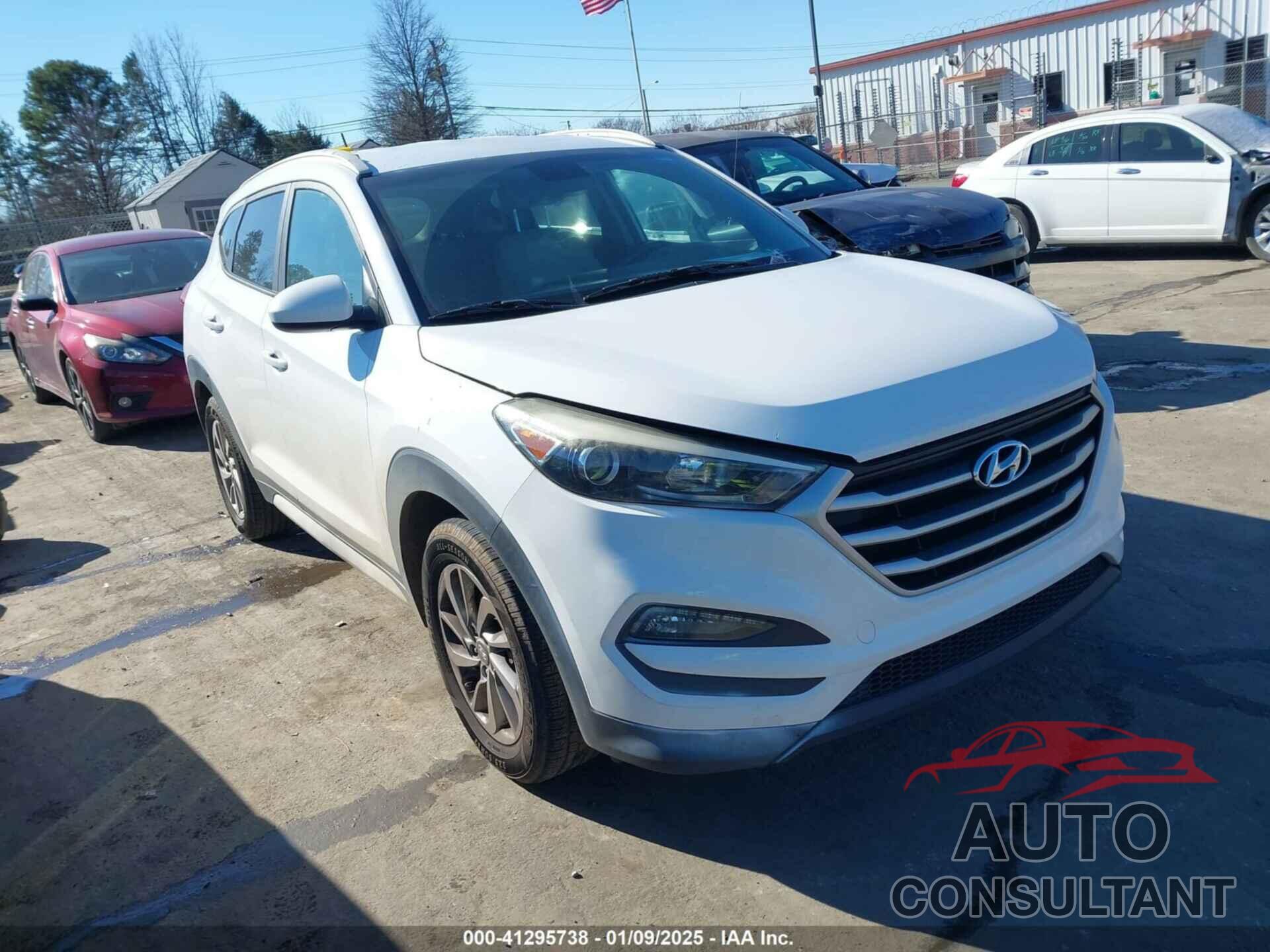 HYUNDAI TUCSON 2017 - KM8J3CA48HU406509