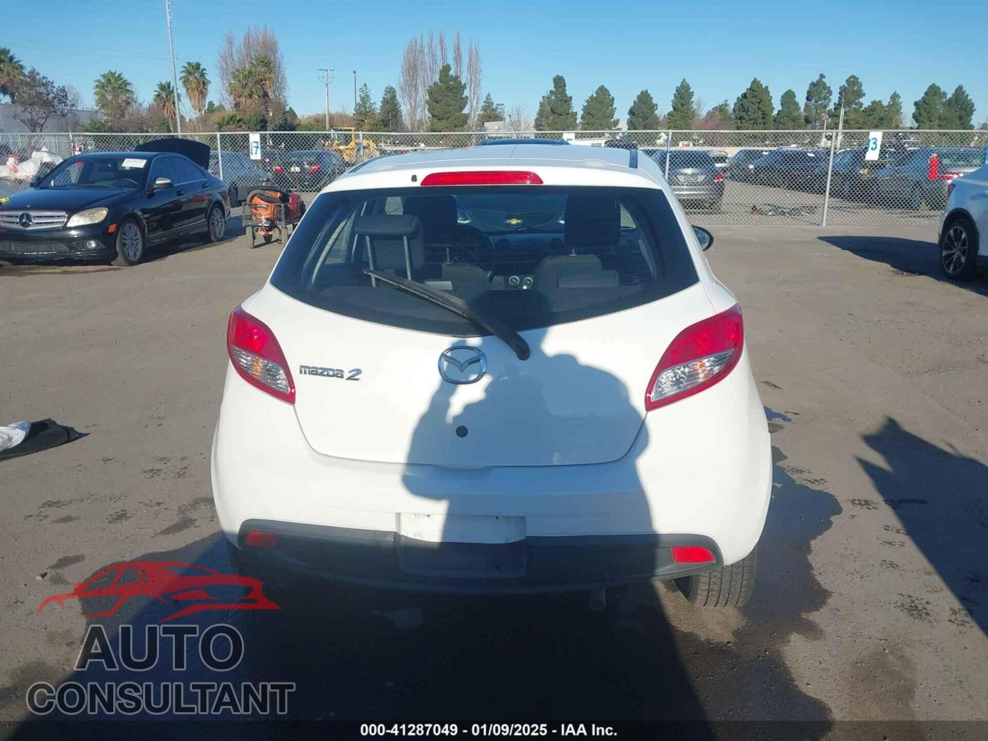 MAZDA MAZDA2 2014 - JM1DE1KY8E0172828