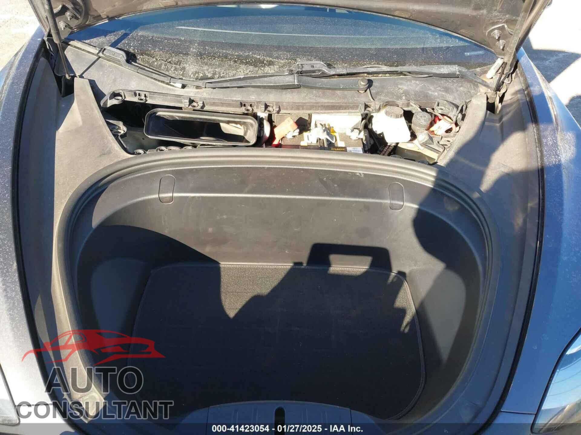 TESLA MODEL 3 2018 - 5YJ3E1EA0JF153700