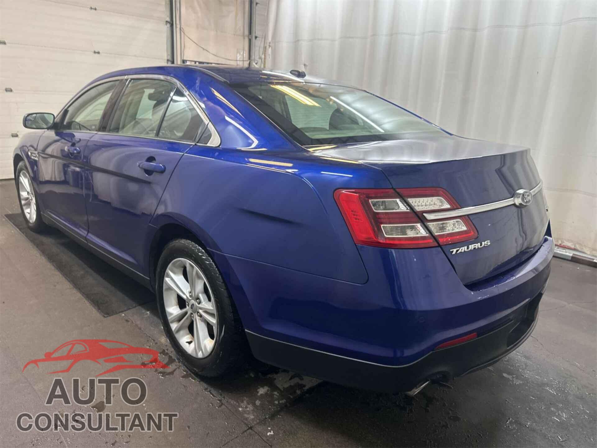 FORD TAURUS 2015 - 1FAHP2E84FG183448