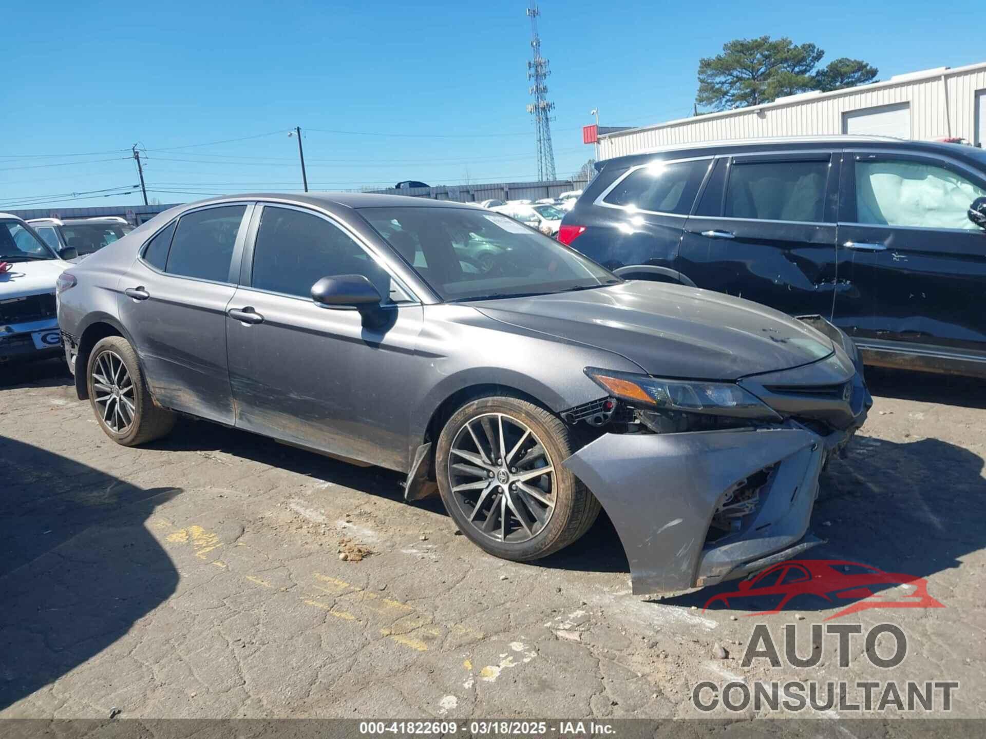 TOYOTA CAMRY 2021 - 4T1T11AK6MU562091