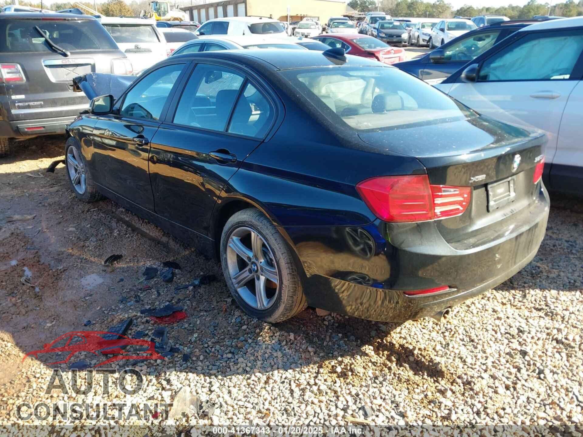 BMW 320I 2013 - WBA3C3C51DF979508