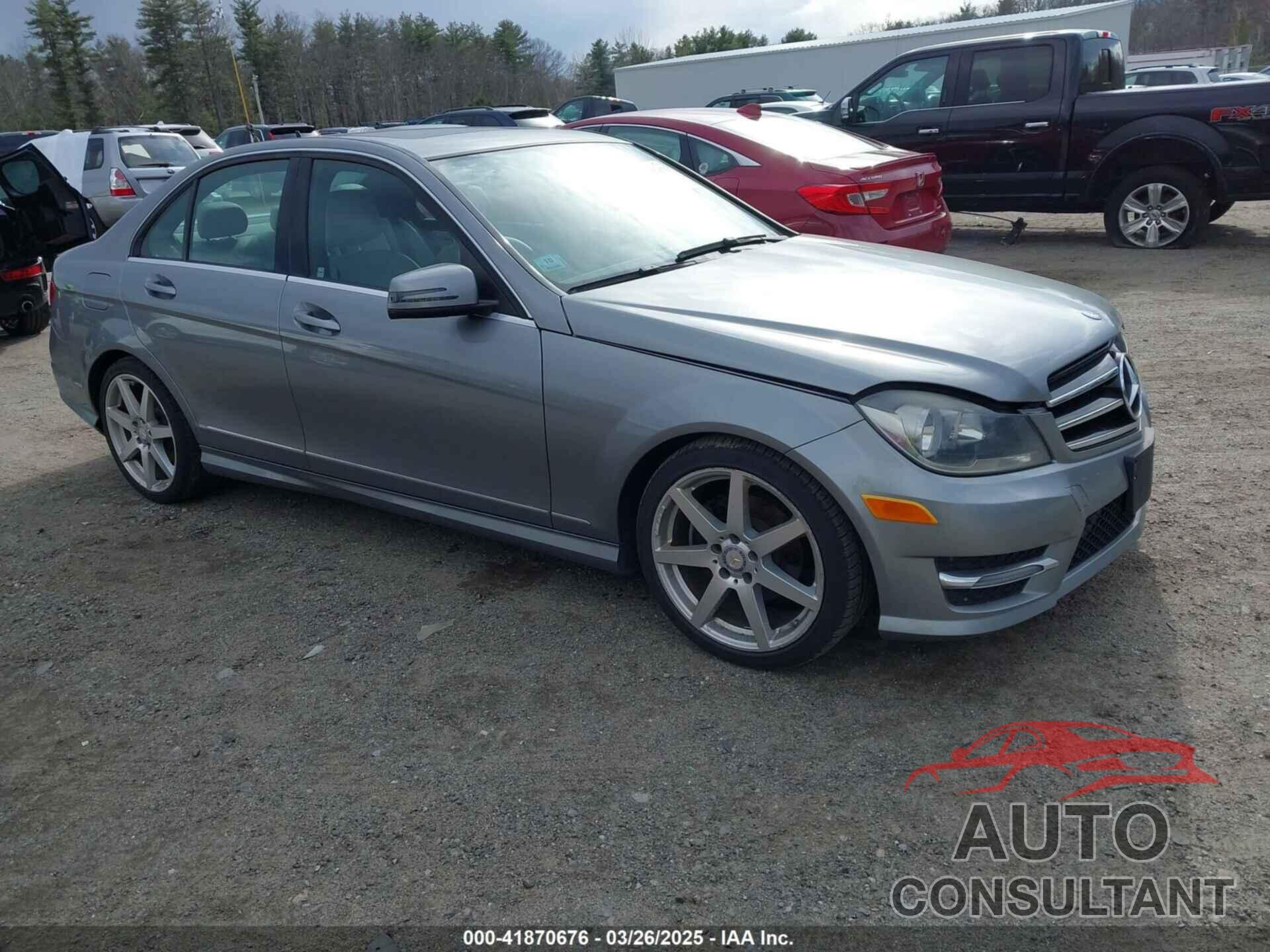 MERCEDES-BENZ C 250 2014 - WDDGF4HB2EA954590