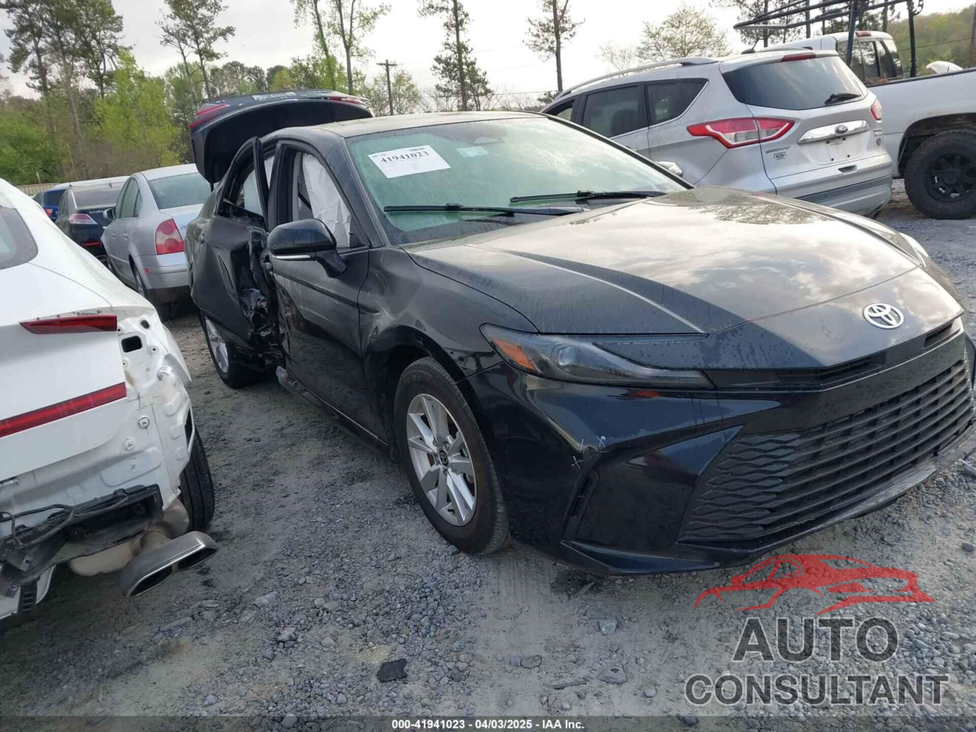TOYOTA CAMRY 2025 - 4T1DAACK0SU028406