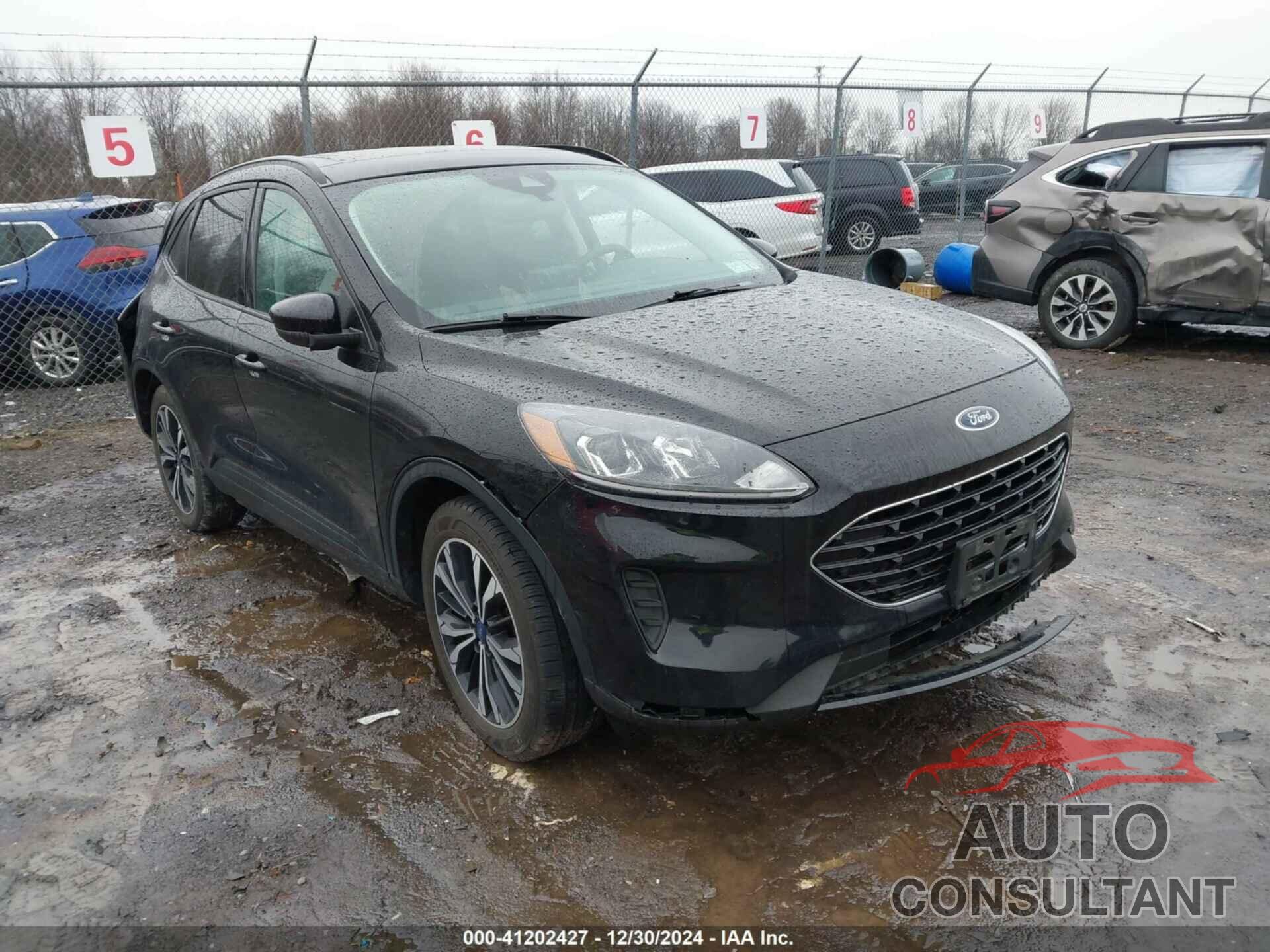FORD ESCAPE 2021 - 1FMCU9G63MUA24206