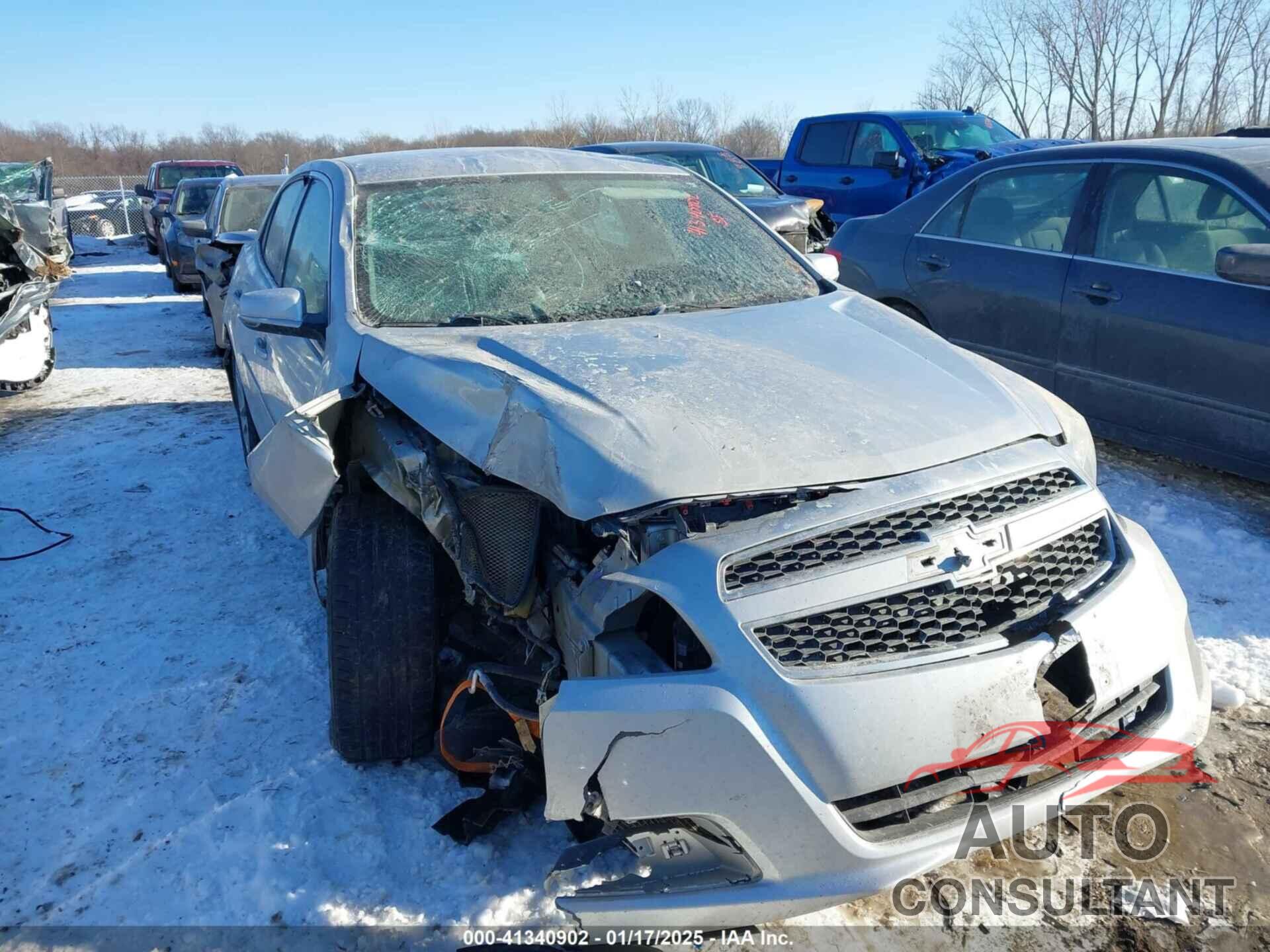 CHEVROLET MALIBU 2013 - 1G11C5SA3DF233039