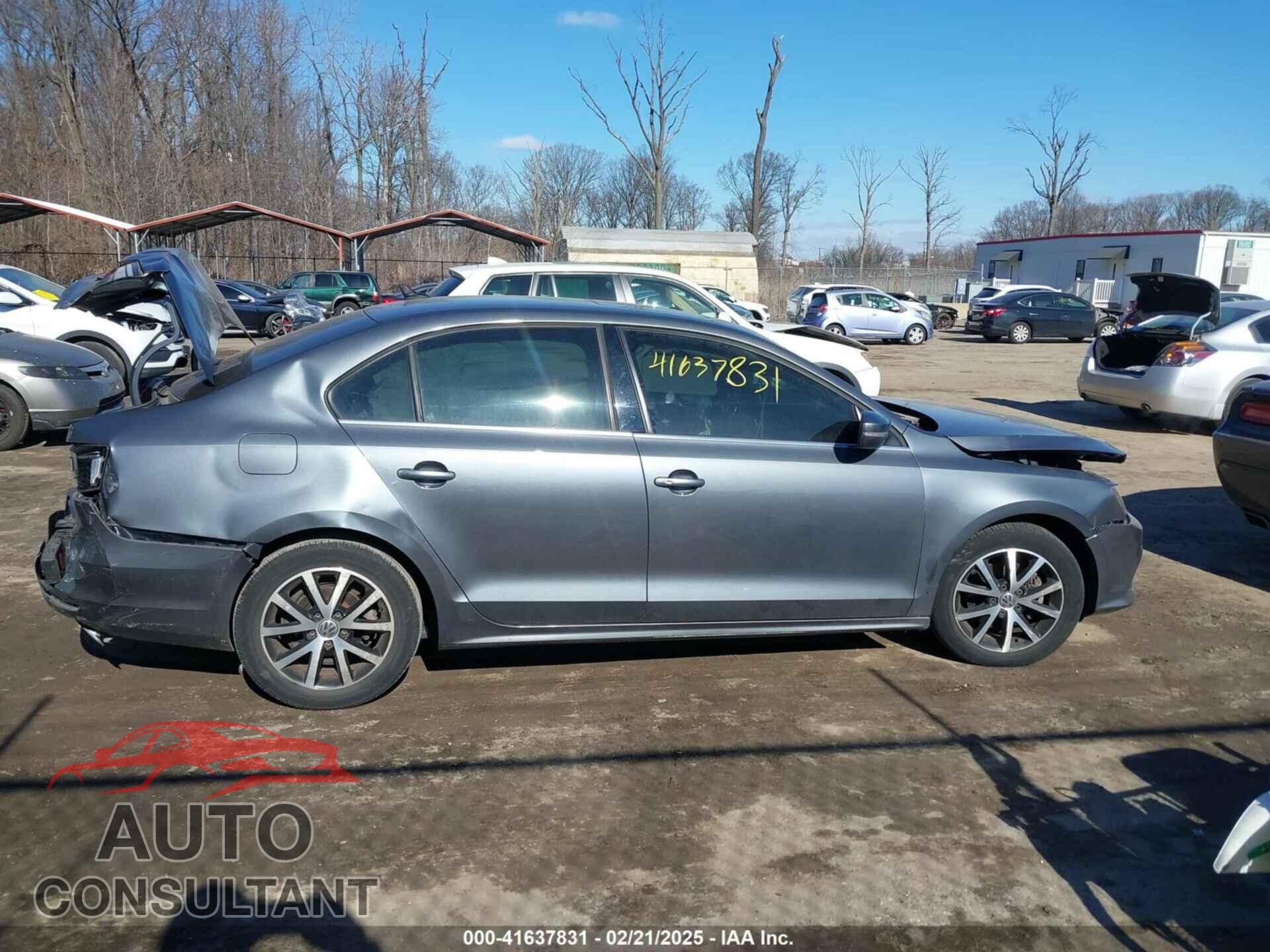 VOLKSWAGEN JETTA 2017 - 3VWDB7AJ1HM367393