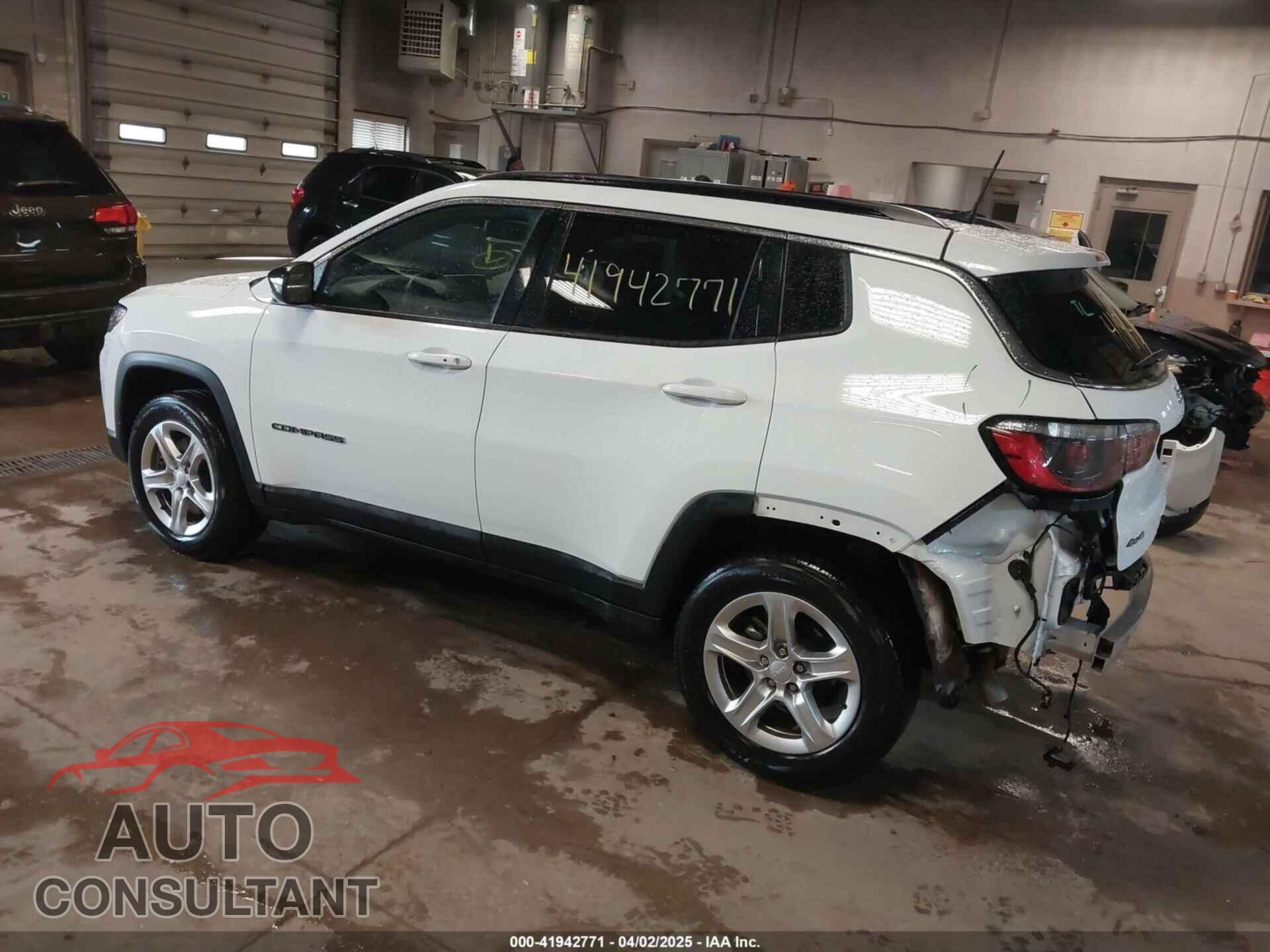 JEEP COMPASS 2023 - 3C4NJDBN3PT552981