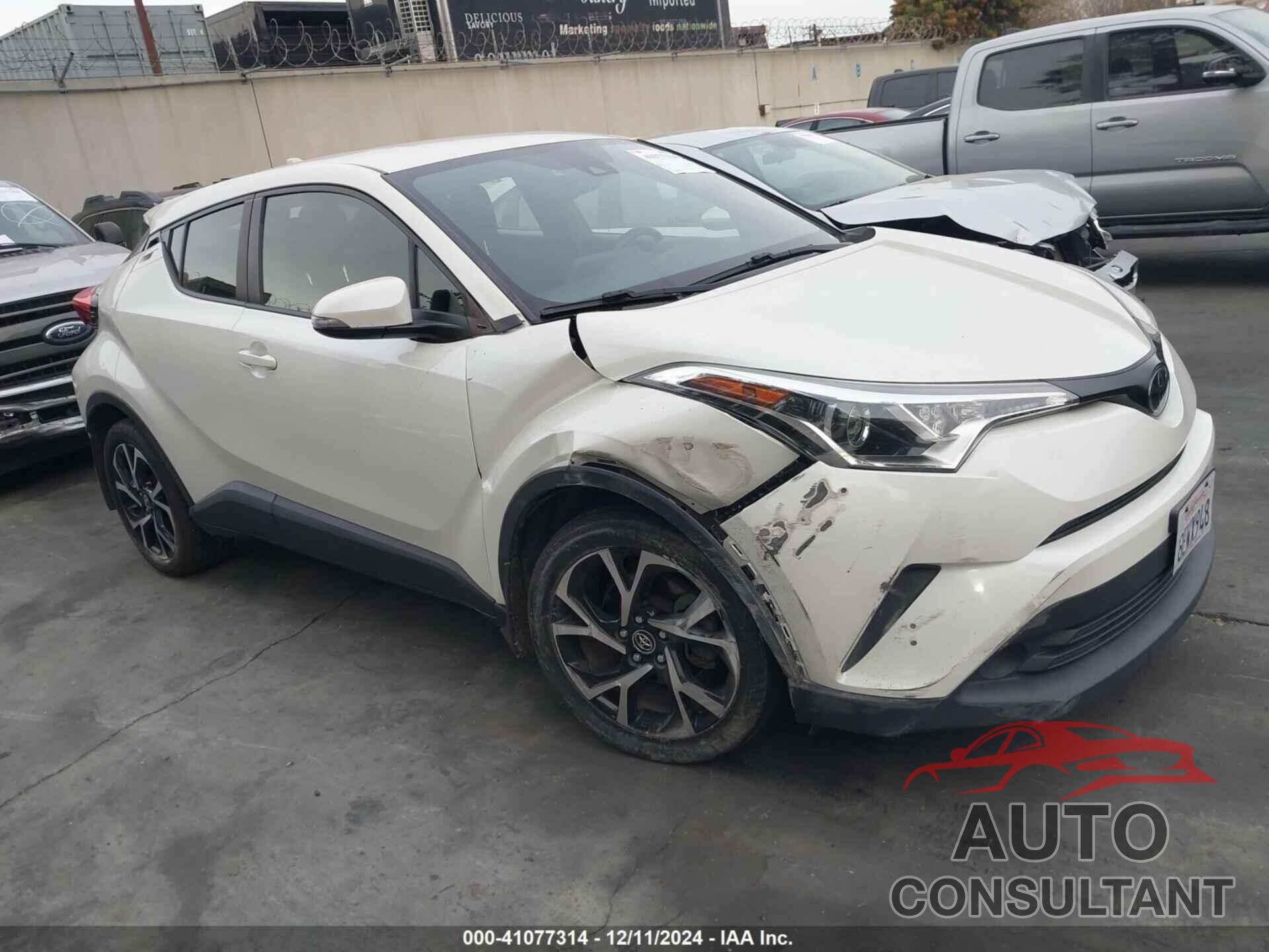 TOYOTA C-HR 2018 - JTNKHMBX8J1011533