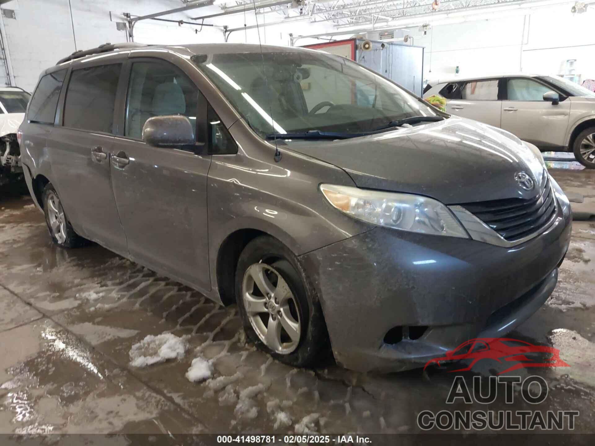 TOYOTA SIENNA 2014 - 5TDKK3DC0ES508837